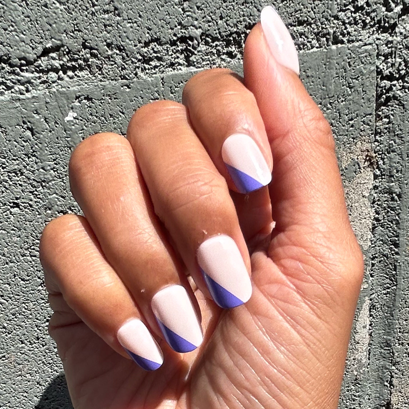 Asymmetrical French | Short | Squoval - Tab Press-On、mySite、solidvoid