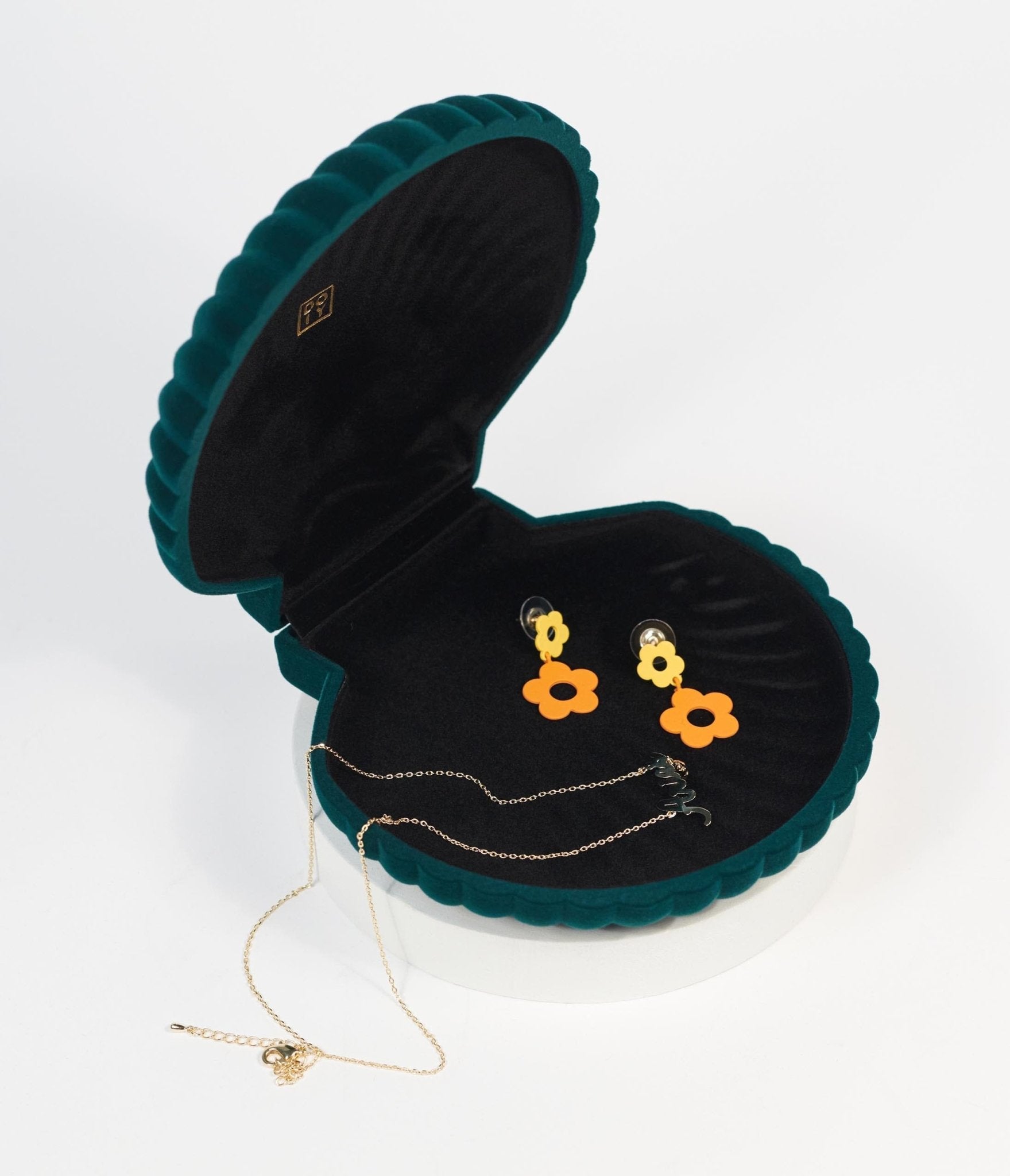 {product_title} - {shop_name}