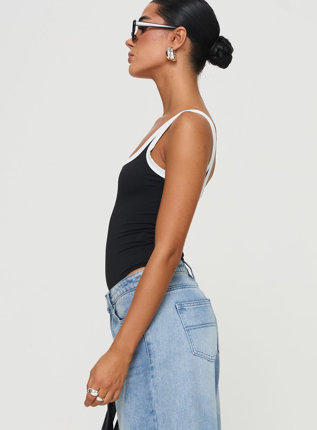 Astrea Bodysuit Black / White、mySite、solidvoid