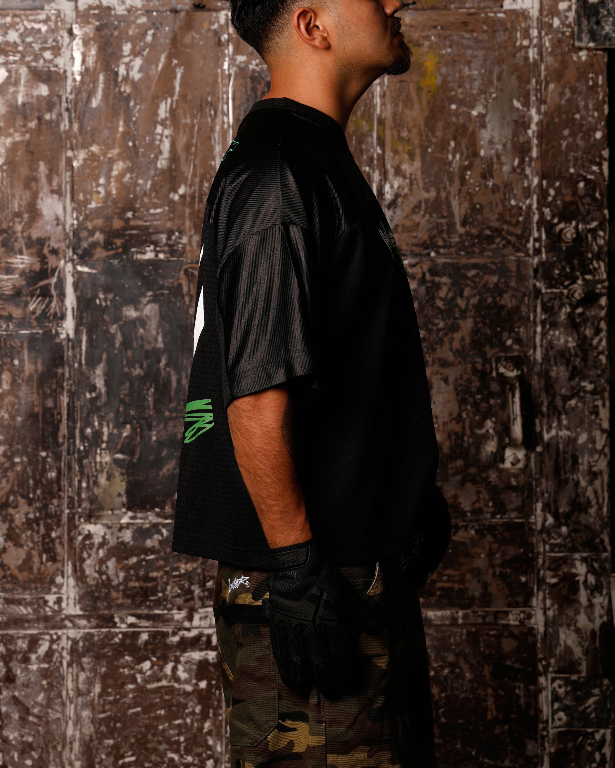 {product_title} - {shop_name}