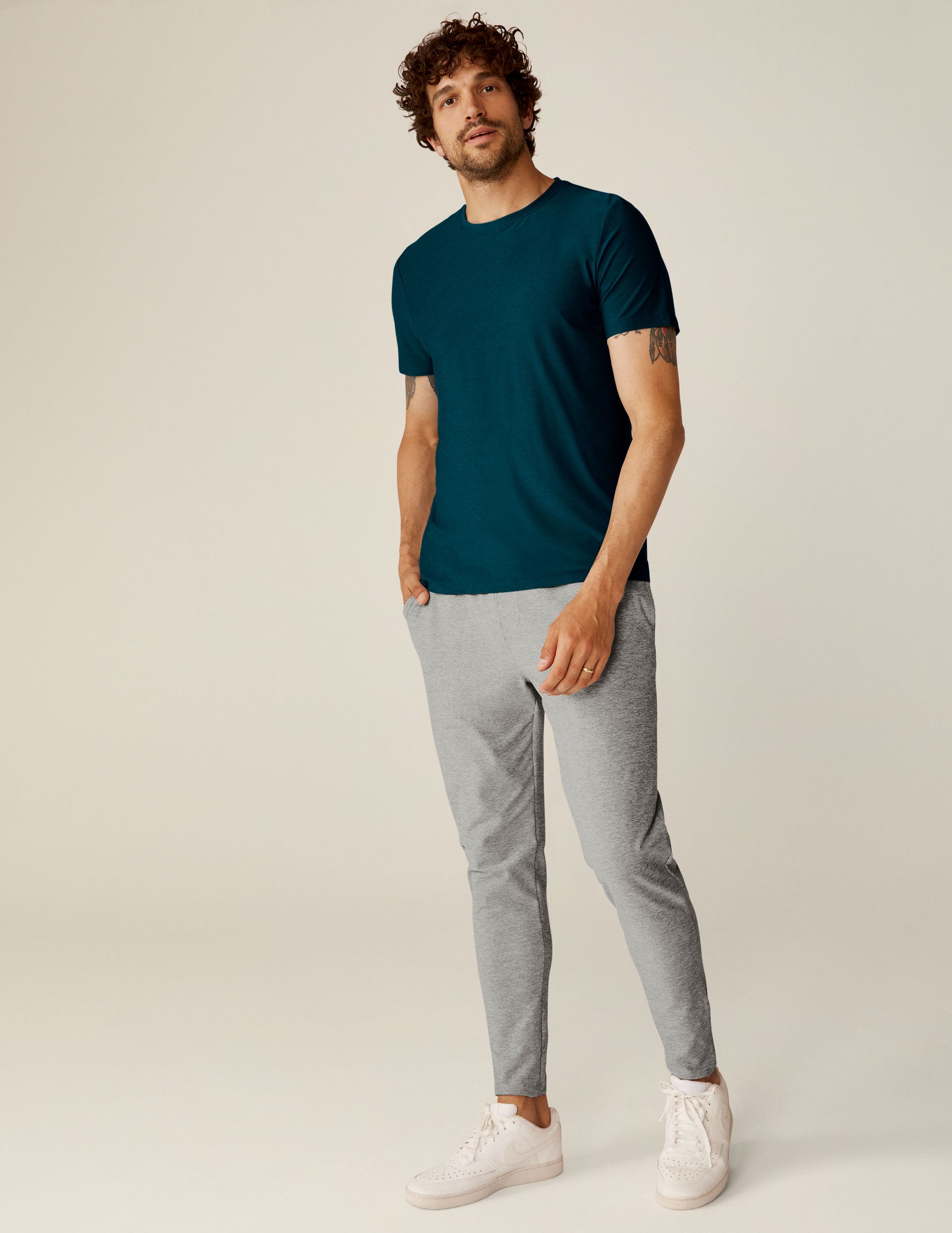 {product_title} - {shop_name}