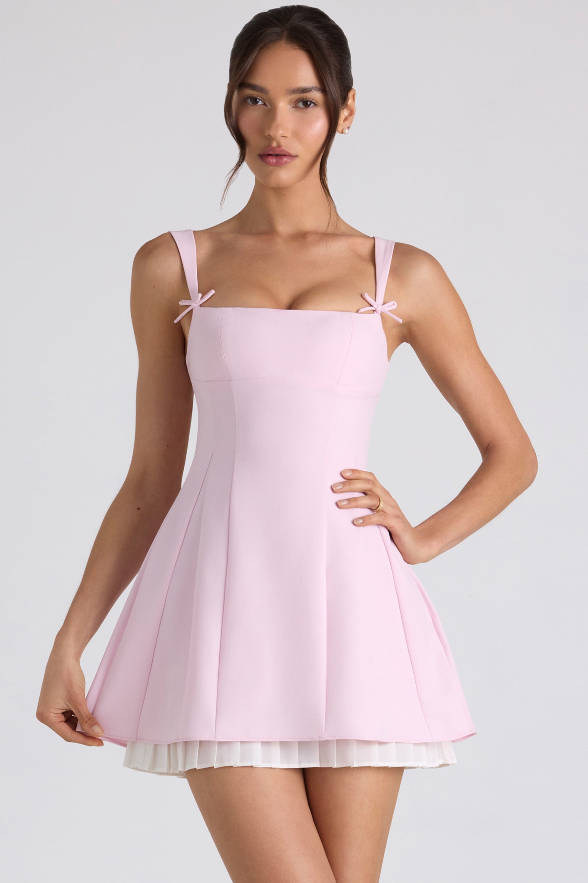 Bow-Detail Pleated A-Line Mini Dress in Soft Pink、mySite、solidvoid