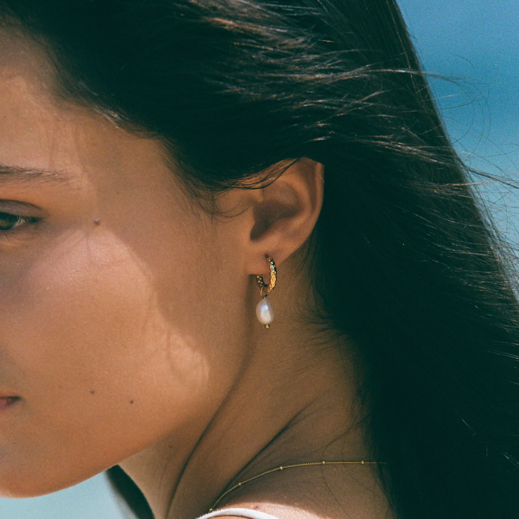 Hammered Pearl Hoop Earrings、mySite、hinf8tx79