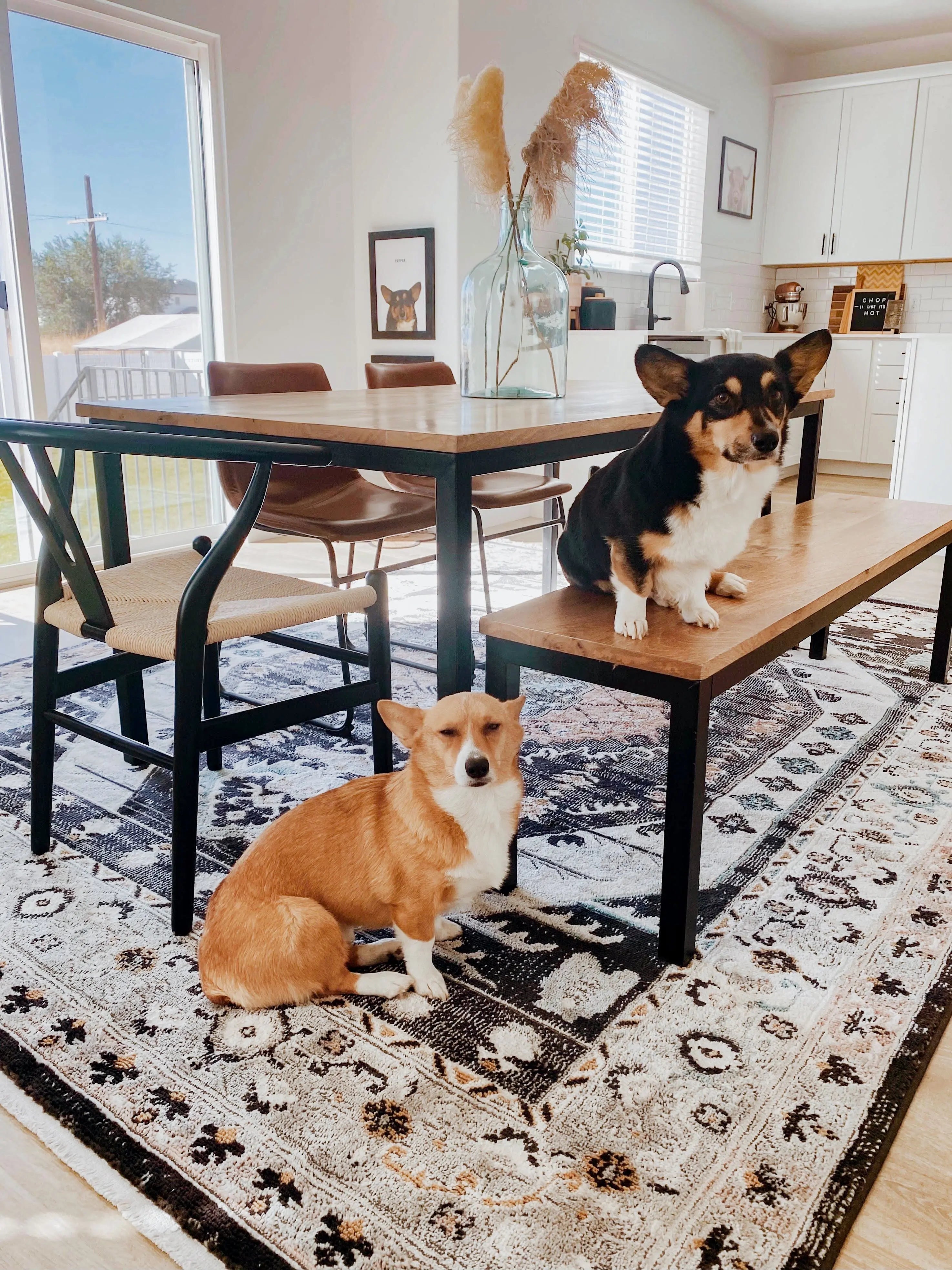 Julita Vintage Bohemian Aztec Tribal Black Rug、mySite、gigharbornorthrealestate