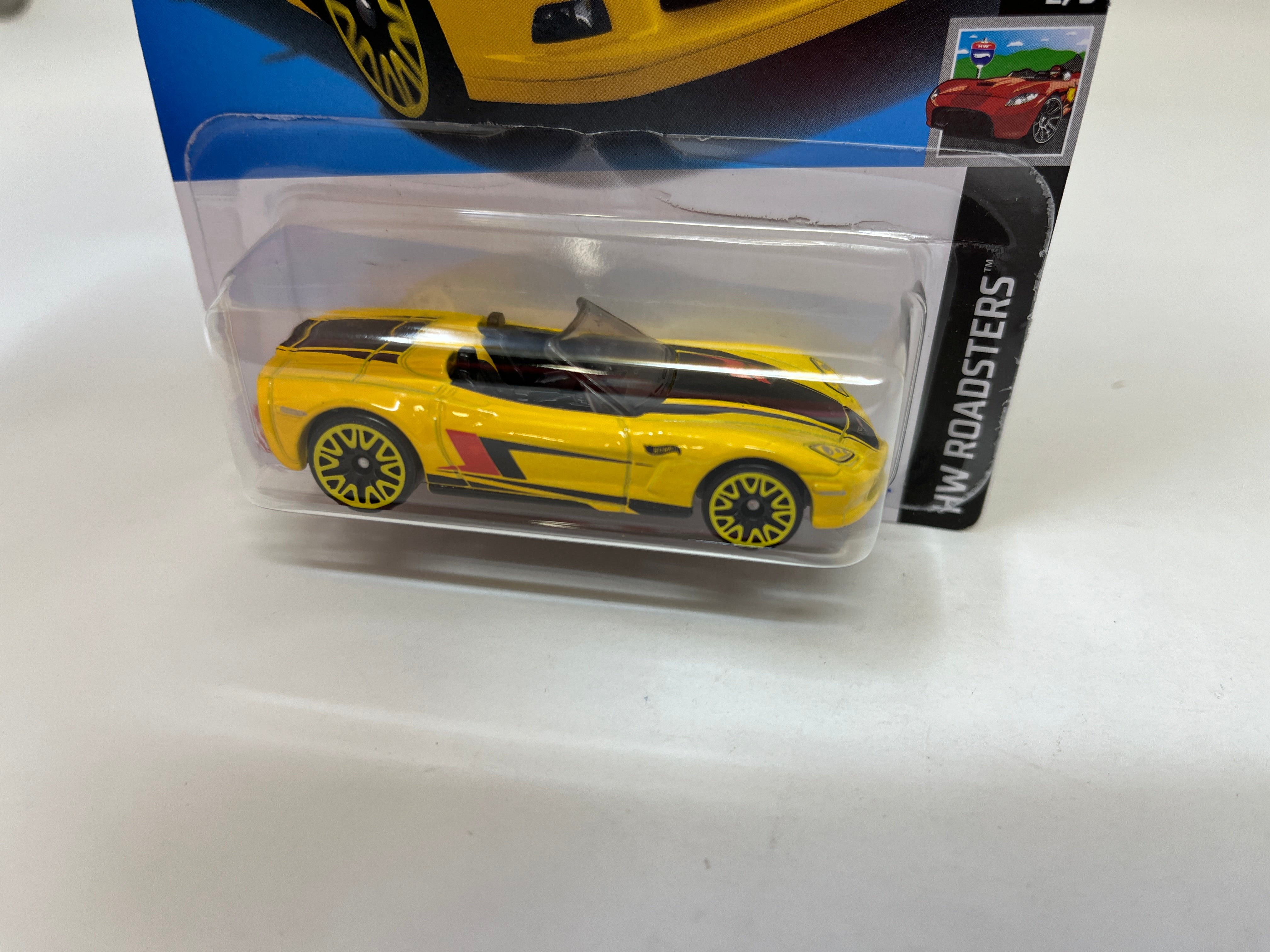 Corvette C6 #40 * Yellow * 2024 Hot Wheels Case H、mySite、hgirdovlk