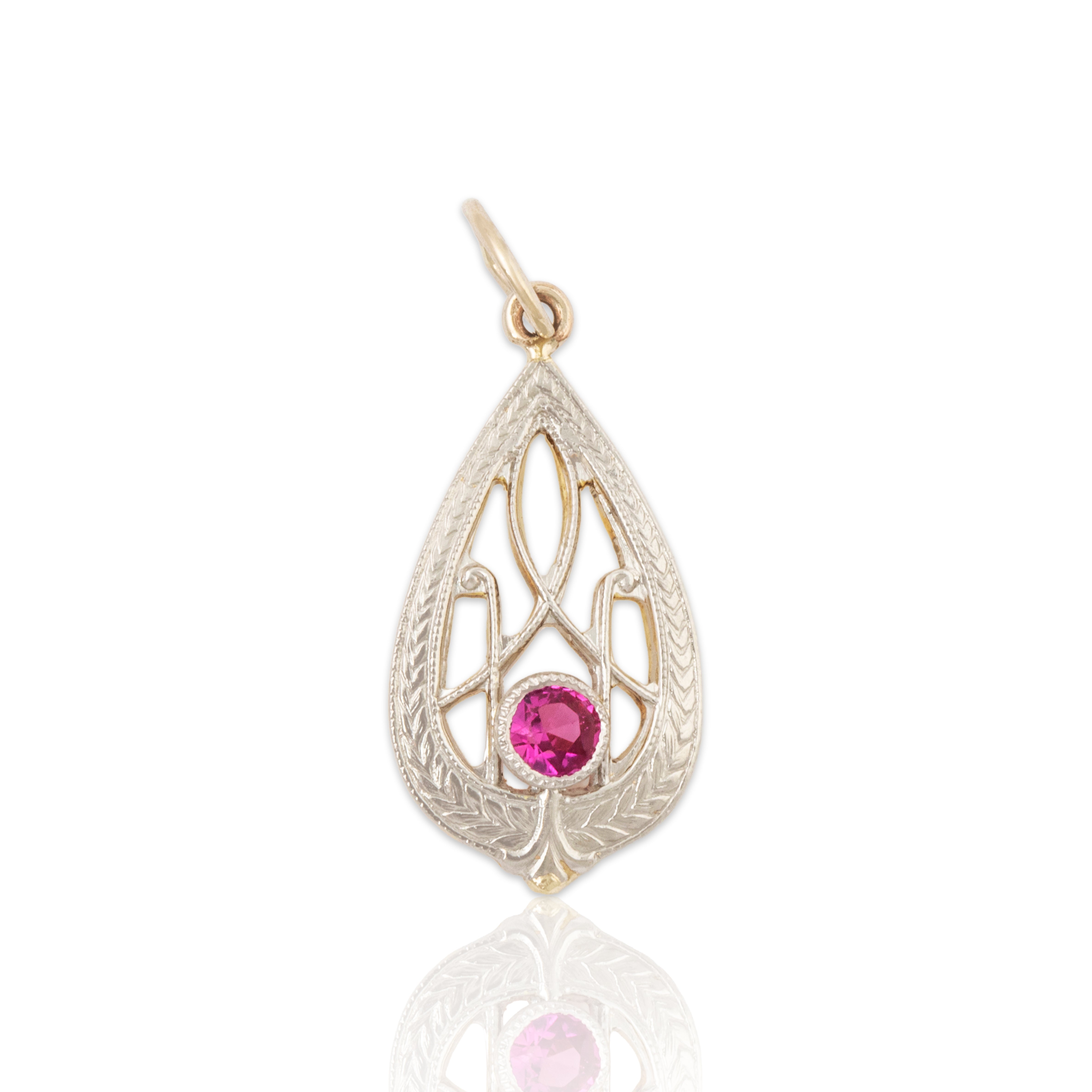 Antique Art Deco 14k White & Yellow Gold Synthetic Ruby Engraved Charm / Pendant、mySite、hinf8tx79