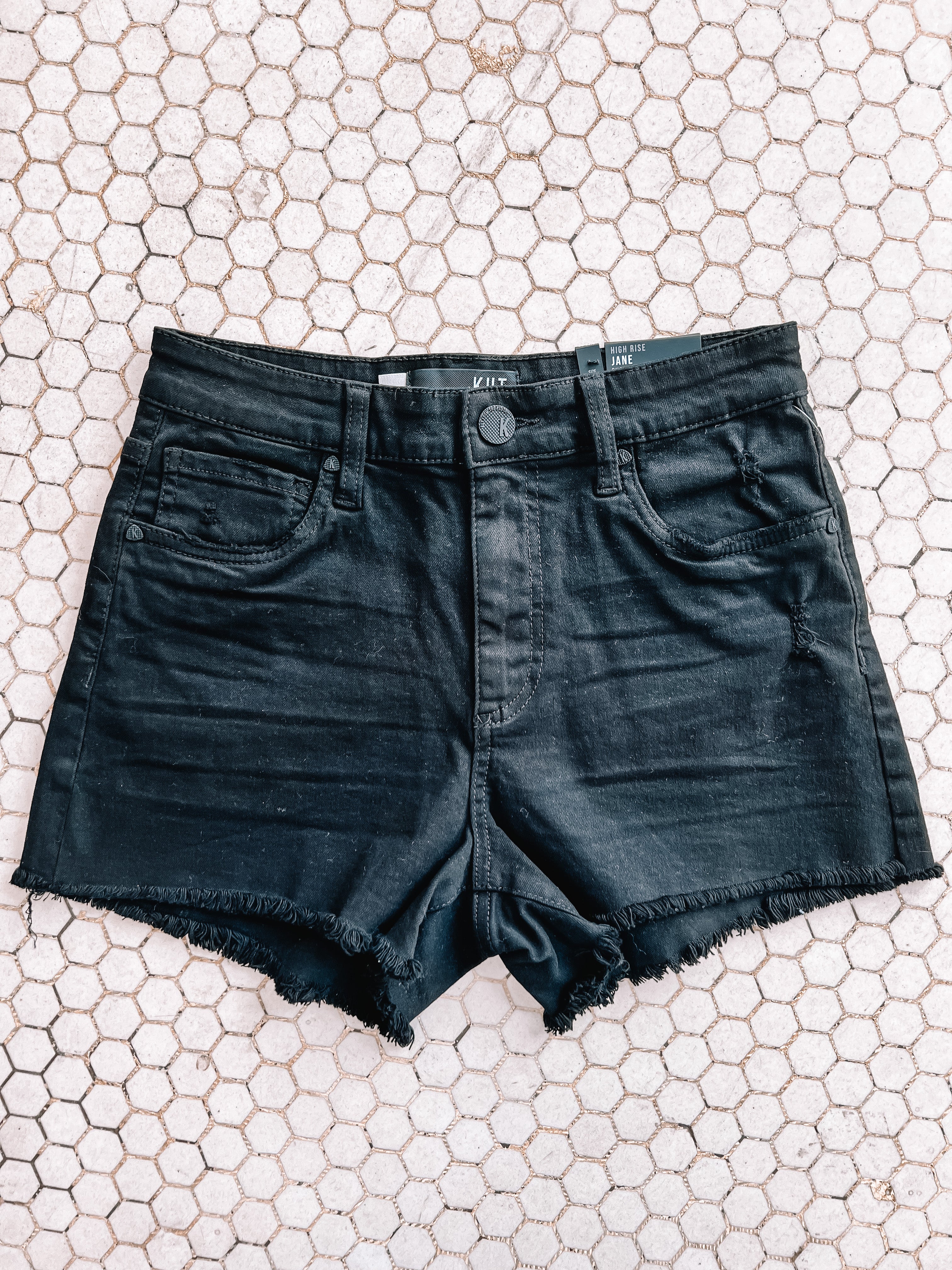 Kut From The Kloth Jane Black Denim Shorts、mySite、garagedoors4me