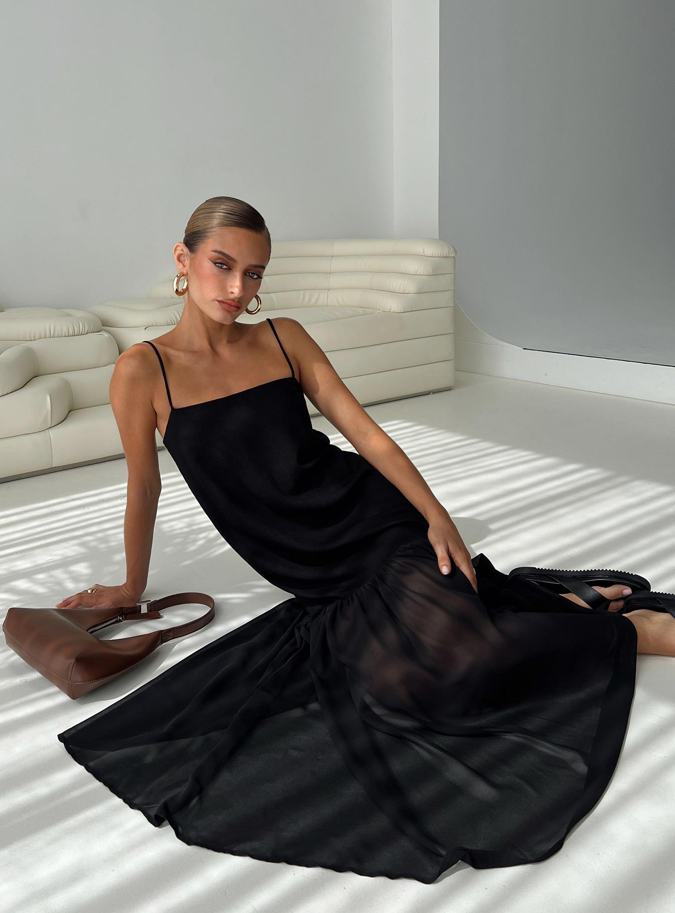 Iskra Drop Waist Maxi Dress Black、mySite、solidvoid