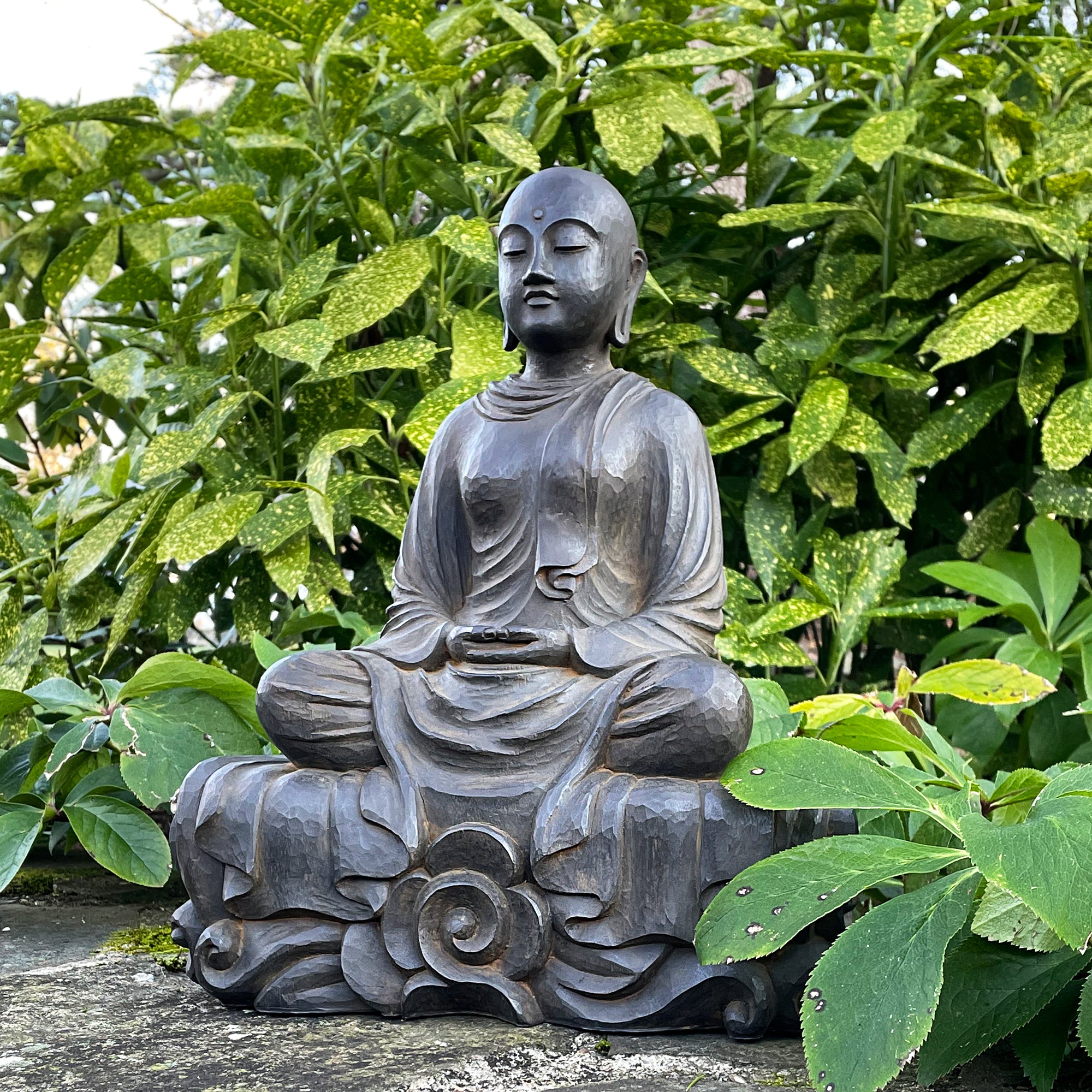 Paṭacārā Buddhist Nun Statue、mySite、topwebapps