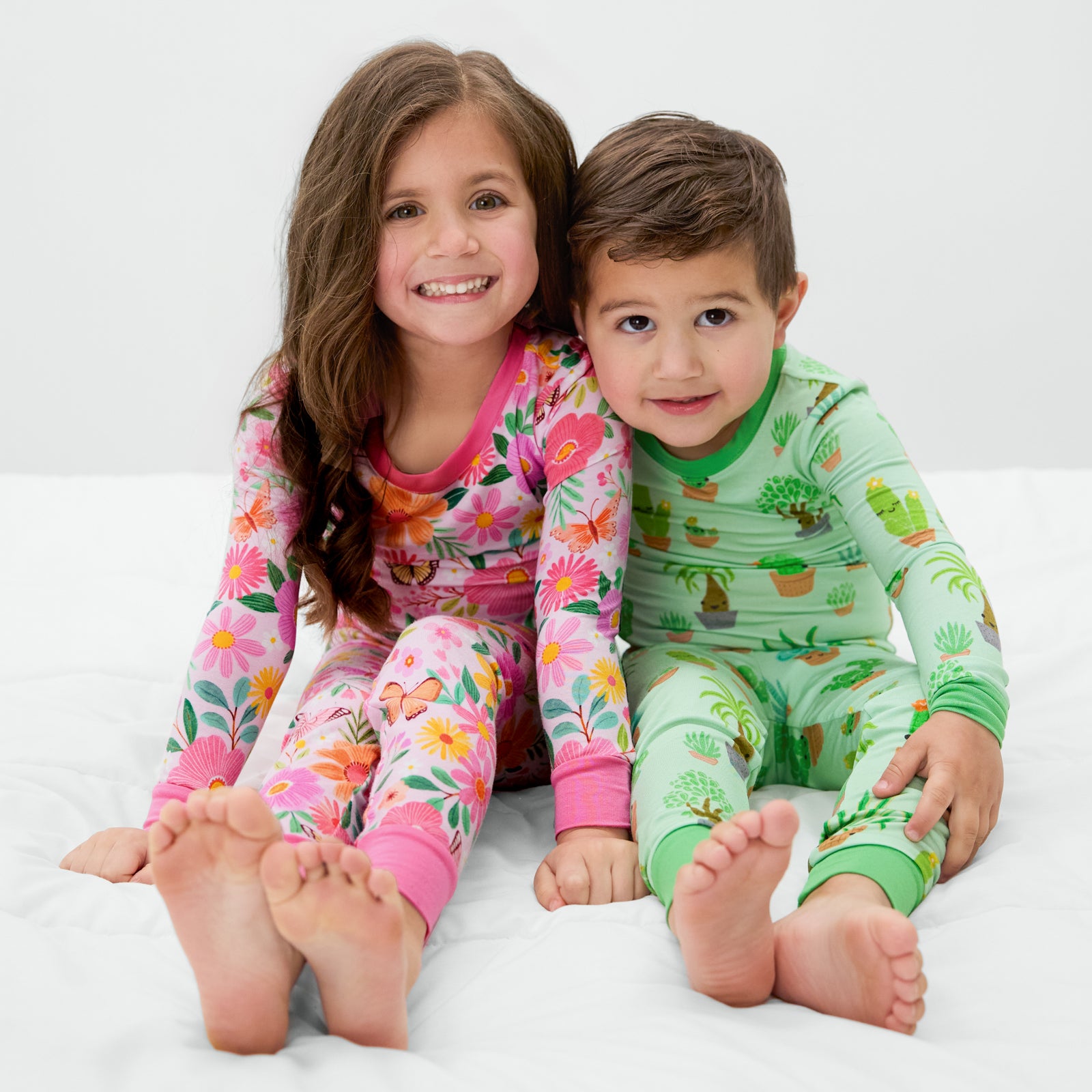  Butterfly Blooms Two-Piece Pajama Set、mySite、layawaytickets