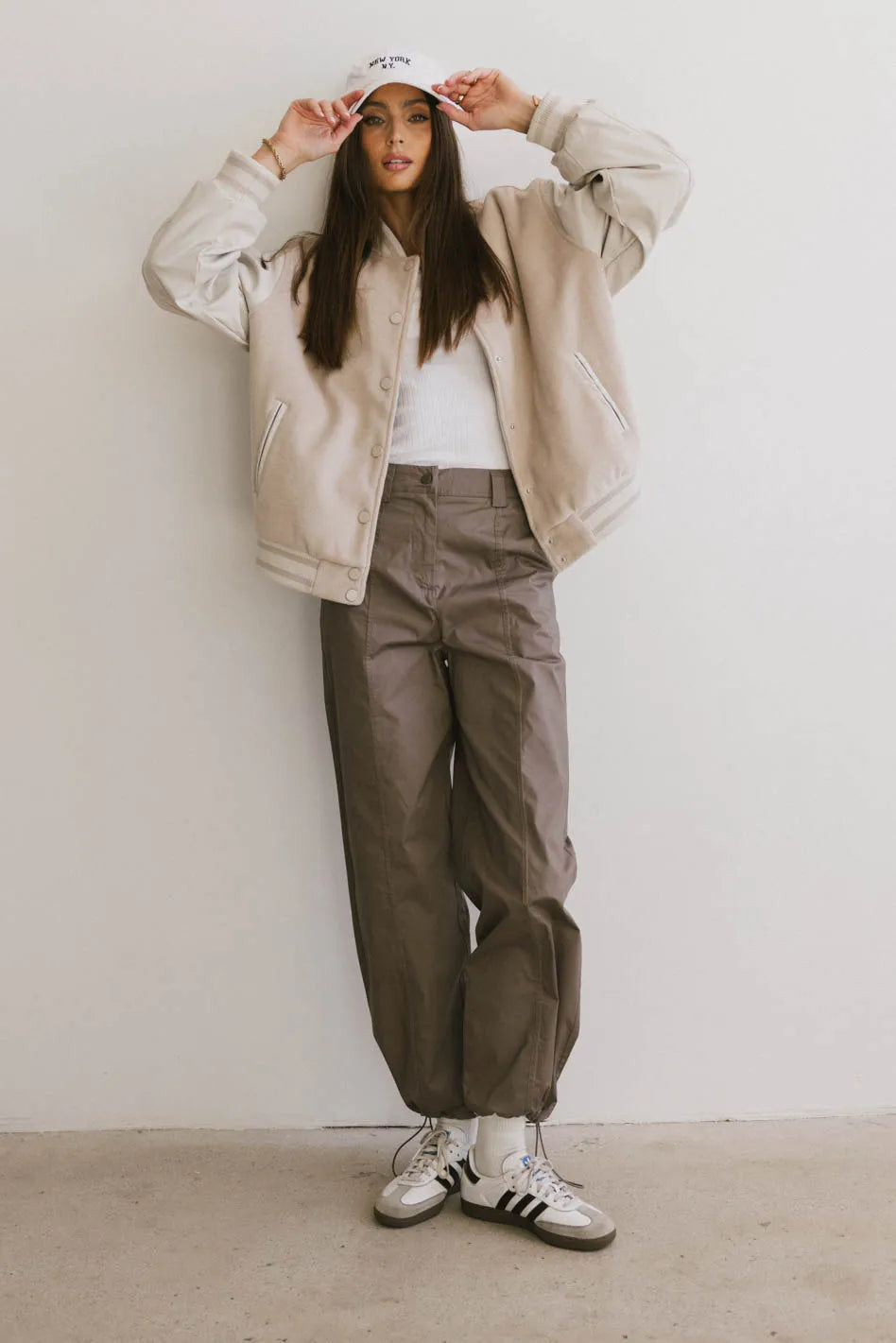 {product_title} - {shop_name}