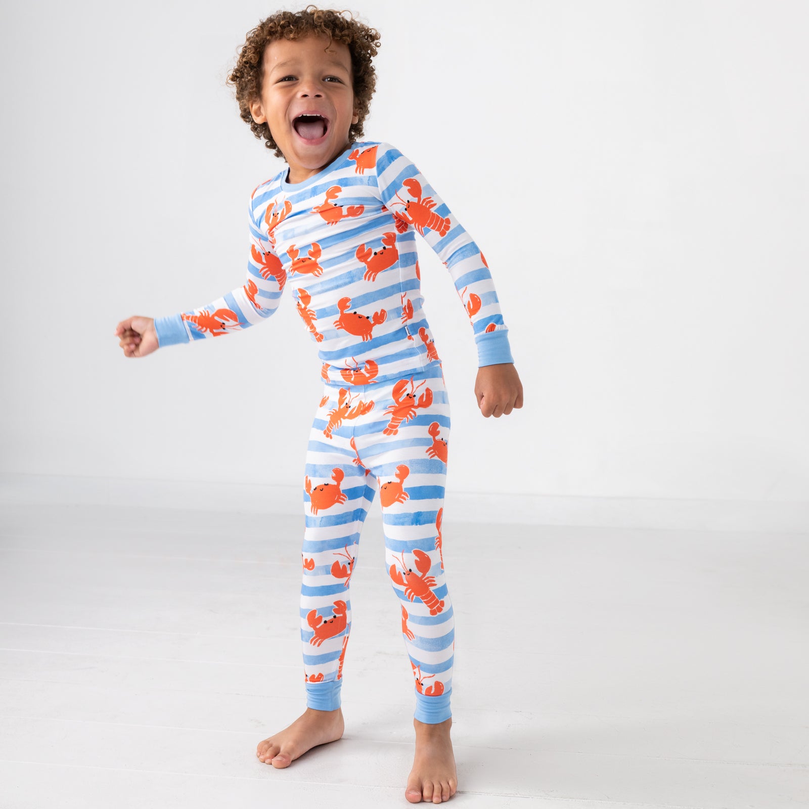 Crustacean Crew Two-Piece Pajama Set、mySite、g9winljtr