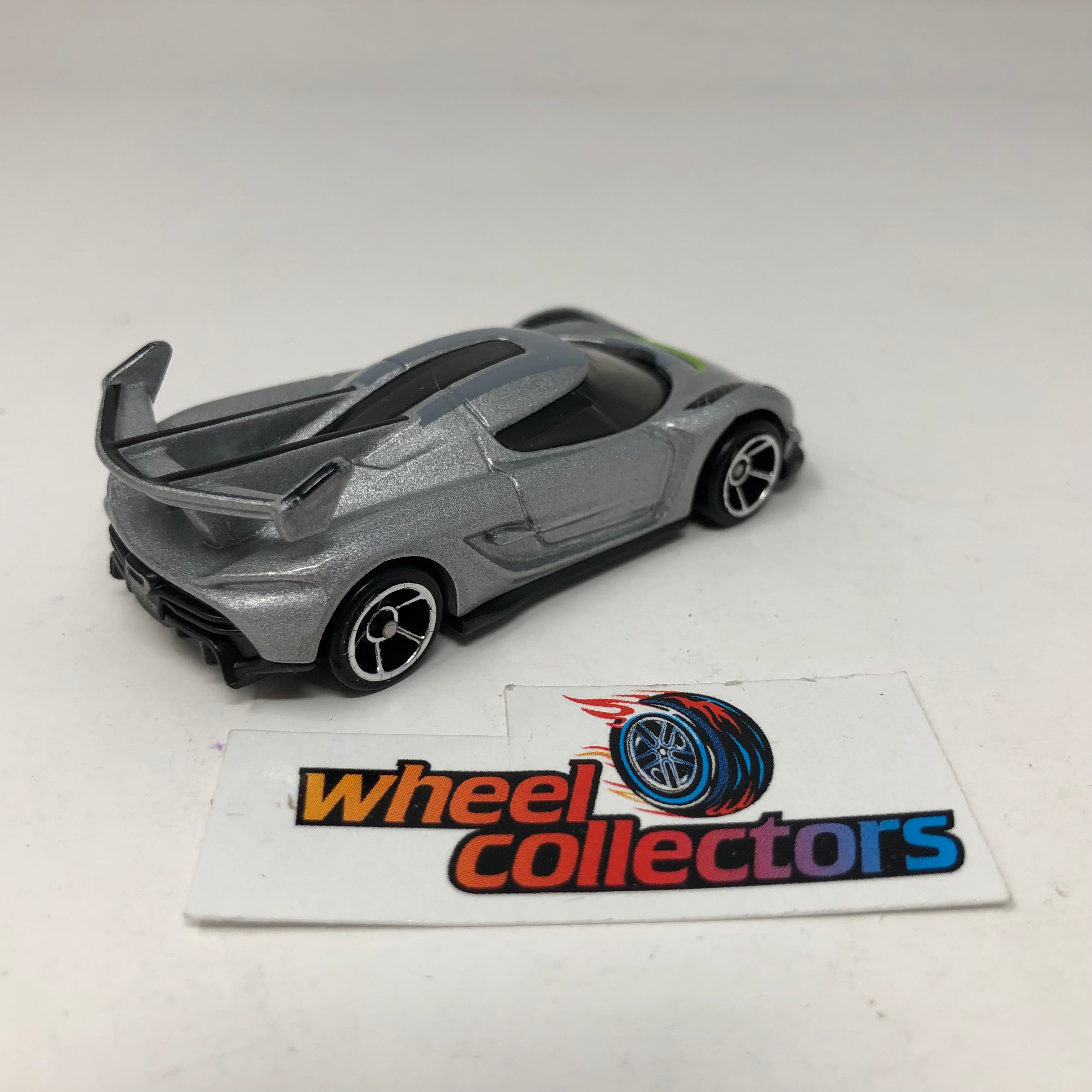 2020 Koenigsegg Jesko * Gray * Hot Wheels Loose 1:64 Scale、mySite、hgirdovlk