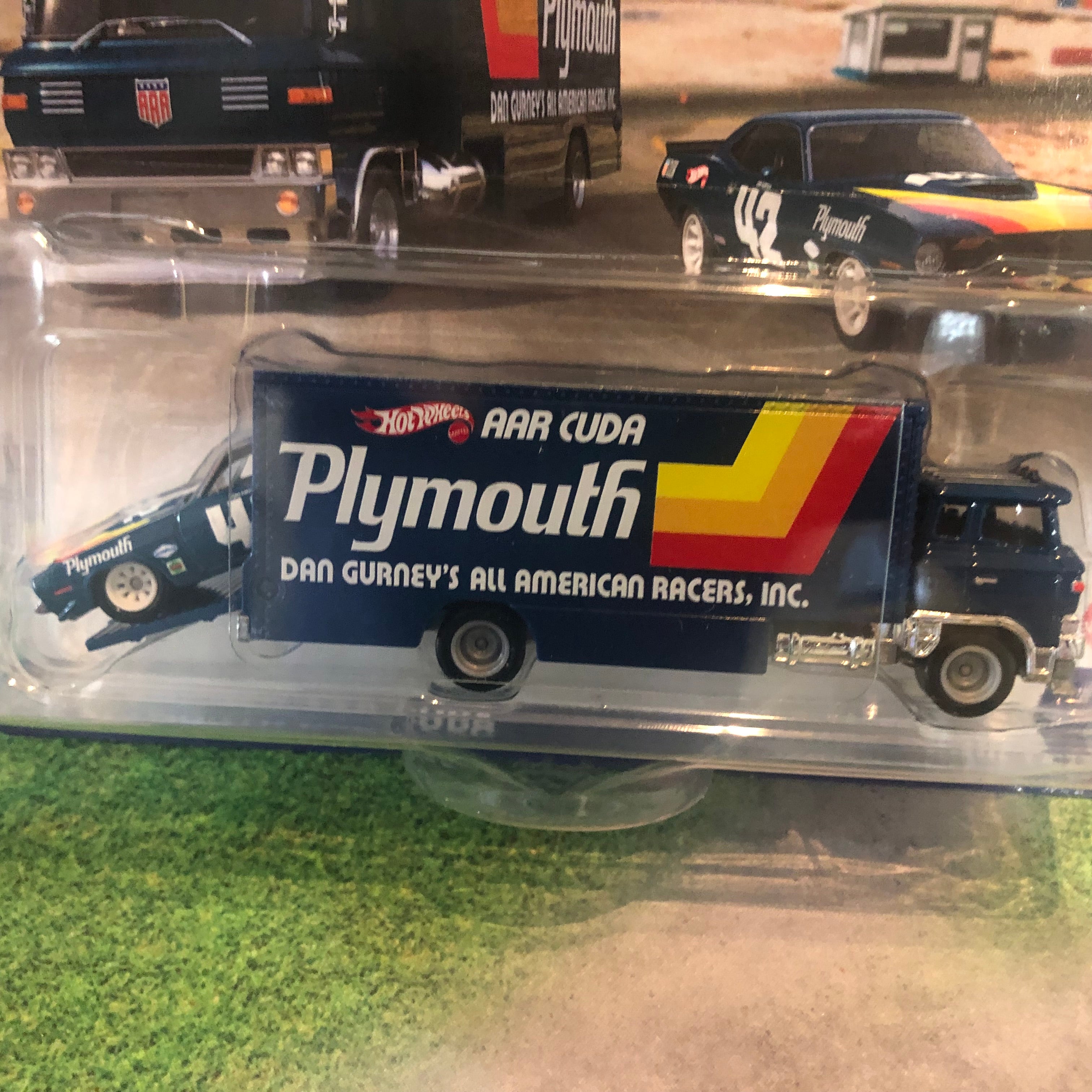 '70 Plymouth AAR Cuda & Sakura Sprinter * 2024 Hot Wheels Team Transport Case A、mySite、hgirdovlk