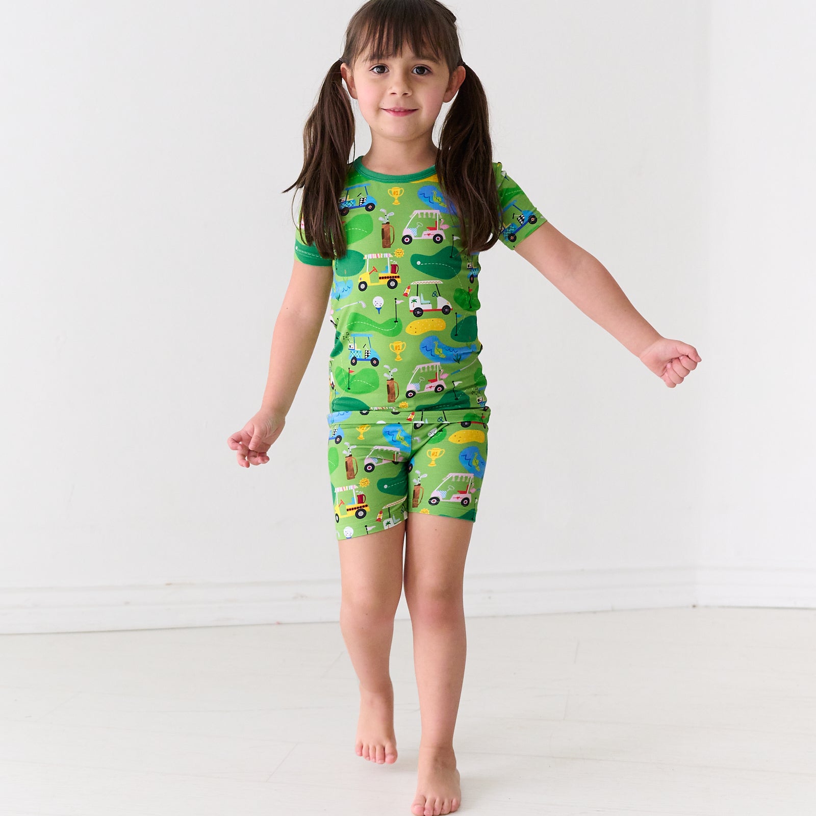Fairway Fun Two-Piece Short Sleeve & Shorts Pajama Set、mySite、g9winljtr