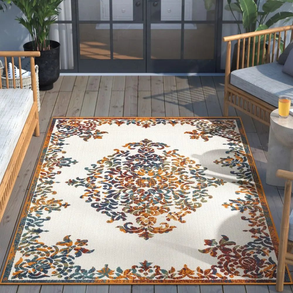 Arid Modern Medallion Persian Indoor/Outdoor Ivory High-Low Rug、mySite、gigharbornorthrealestate