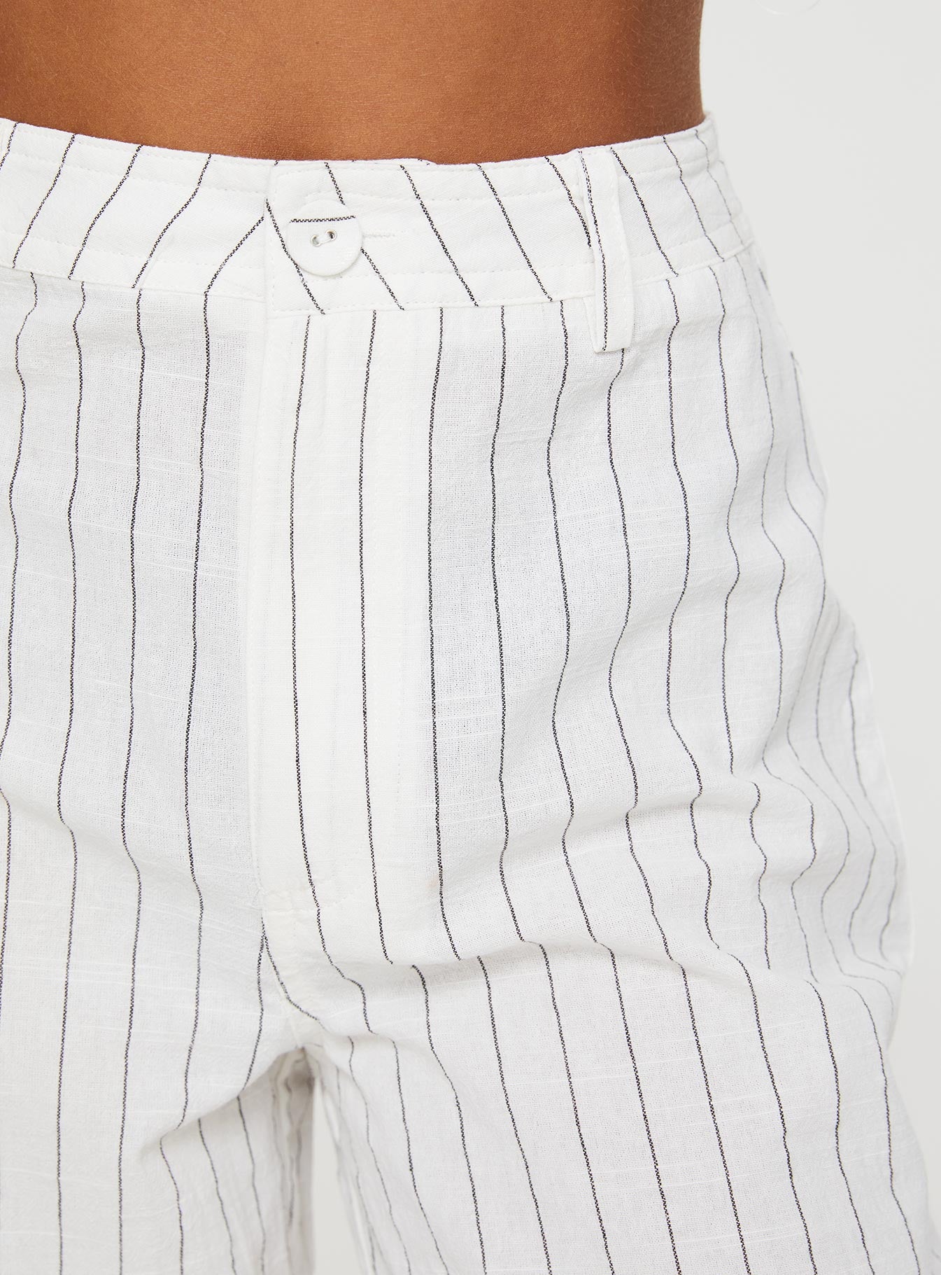 Marjorie Linen Set White、mySite、solidvoid