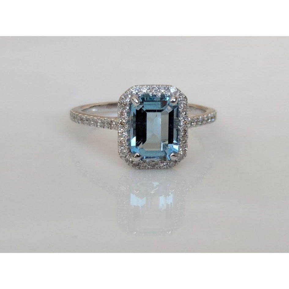 Aquamarine and Diamond Halo Ring, 14K Gold, Emerald Cut-Extraordinary!、mySite、g9winljtr