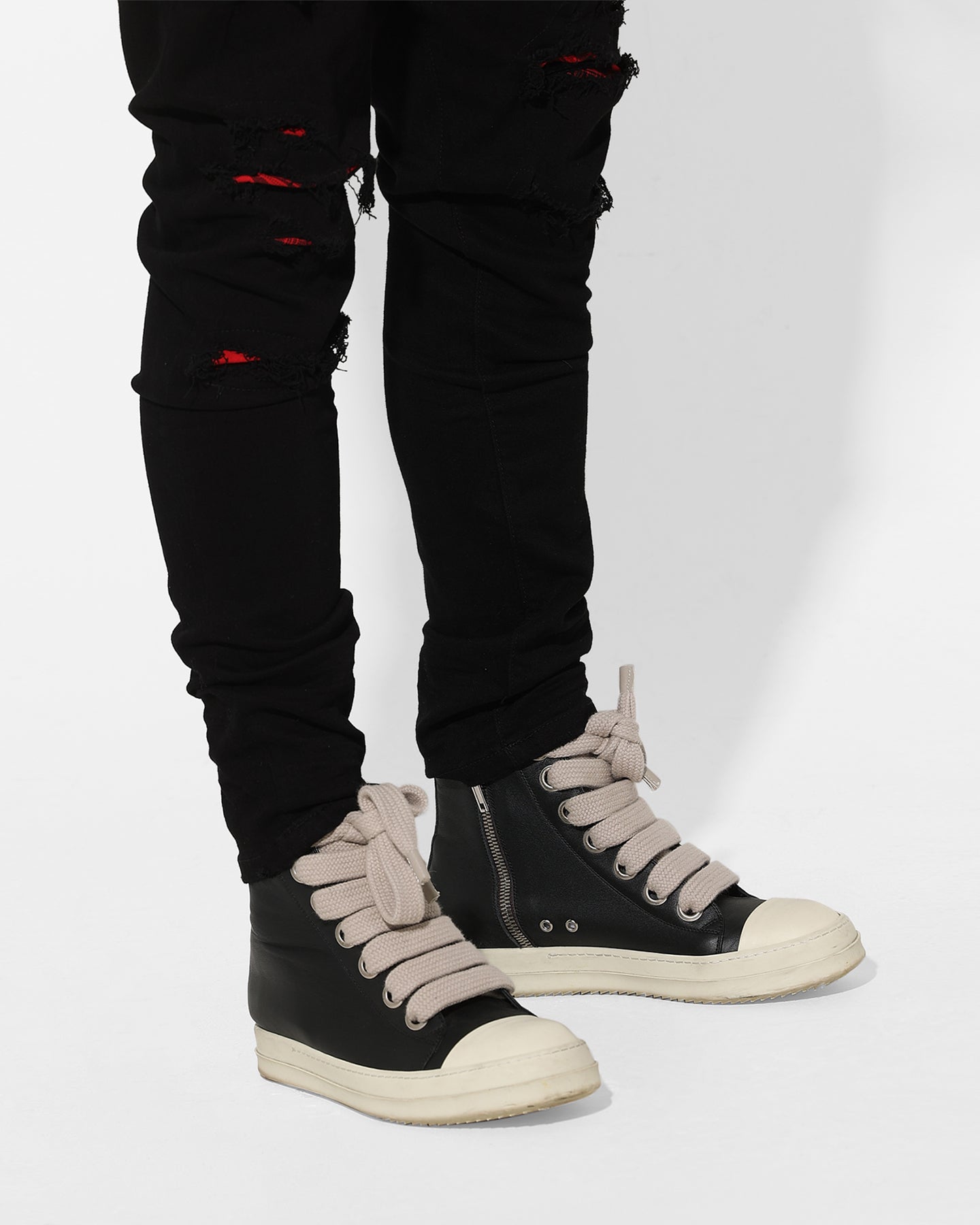 {product_title} - {shop_name}