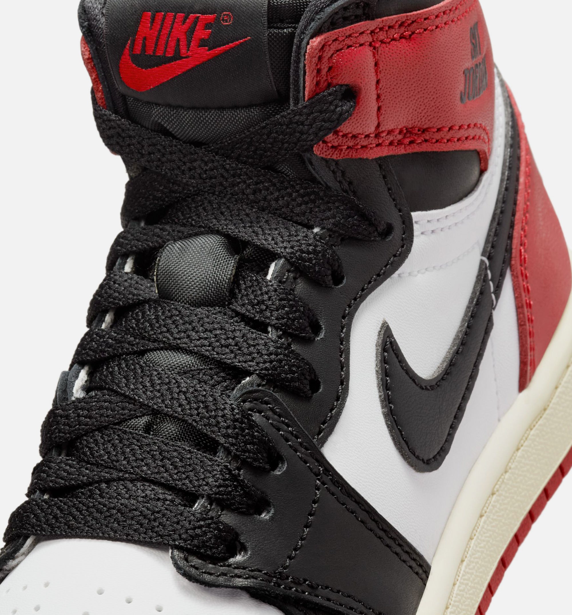 Air Jordan 1 Retro High OG Black Toe Preschool Lifestyle Shoe - White/Black/Varsity Red/Sail、mySite、dreamappss