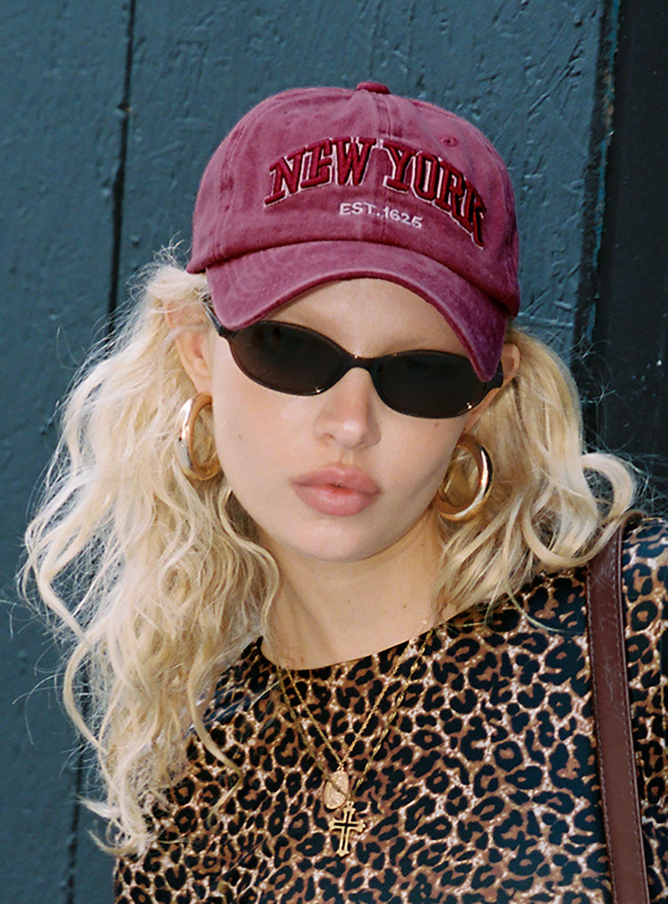 Normal Girl Hat Washed Red、mySite、solidvoid