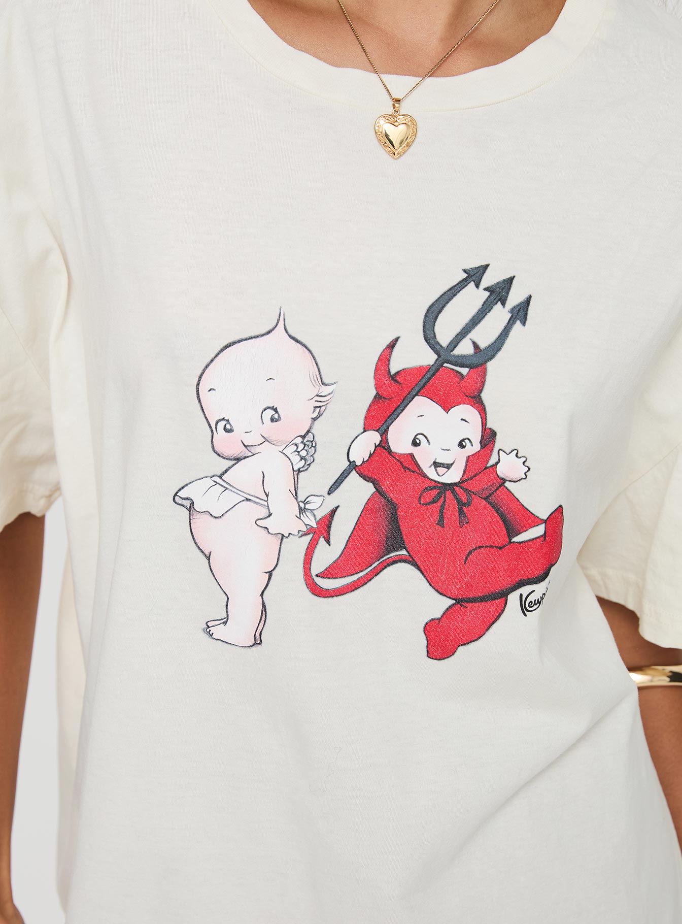 Kewpie Angel Vs Devil Oversized Tee White、mySite、solidvoid