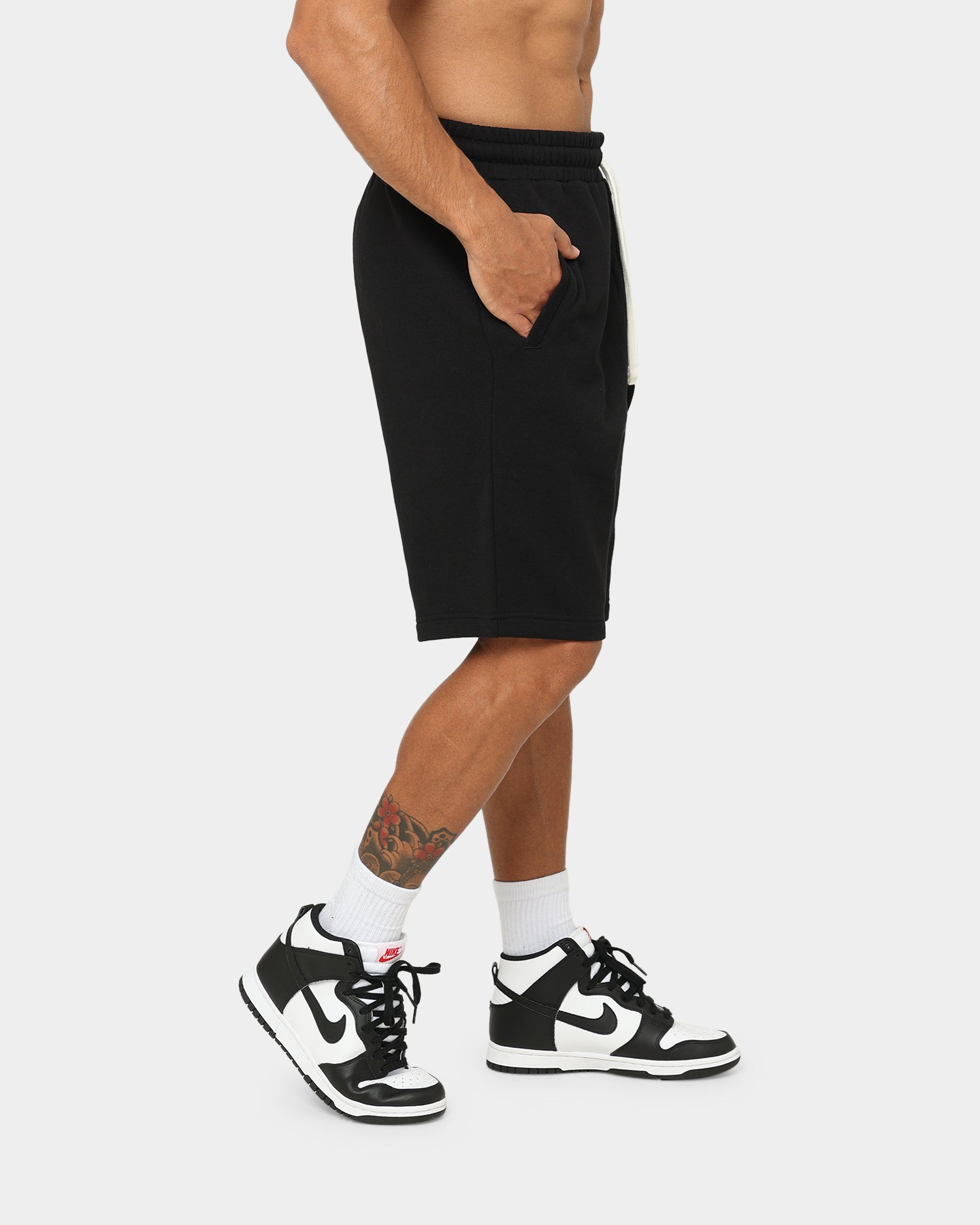 Ellesse Yale Shorts Black/Gold、mySite、zt4zffjzw