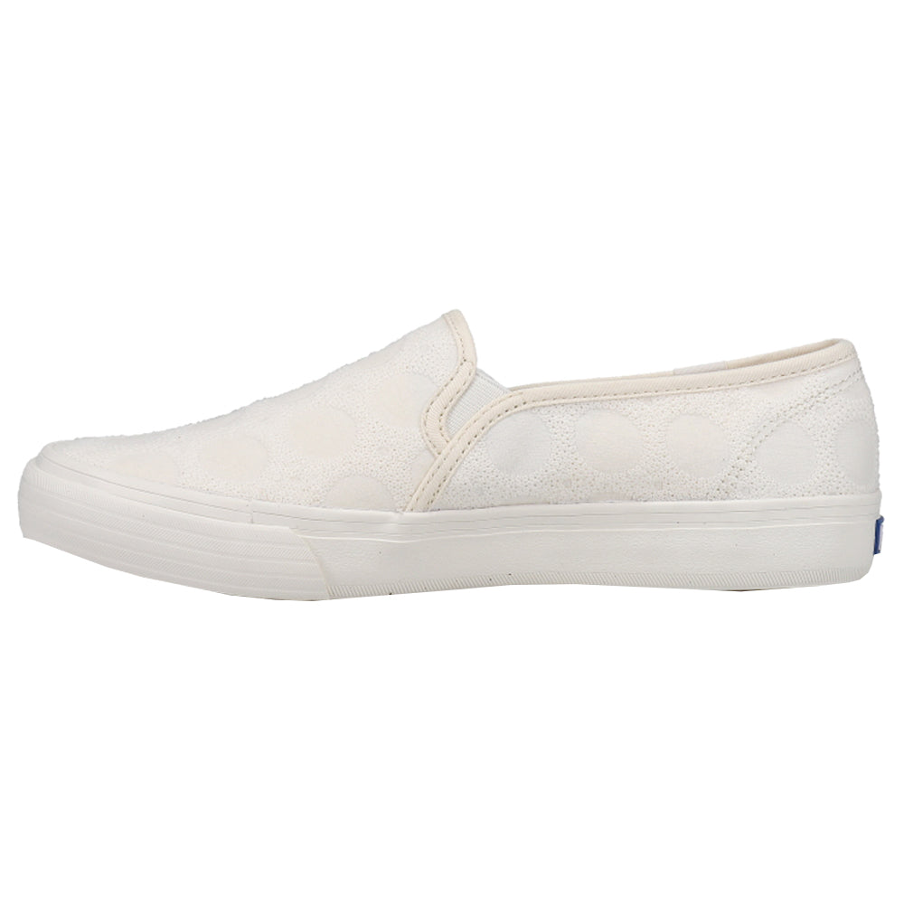 Double Decker Circle Crochet Slip On Sneakers、mySite、gtrtttuynbv