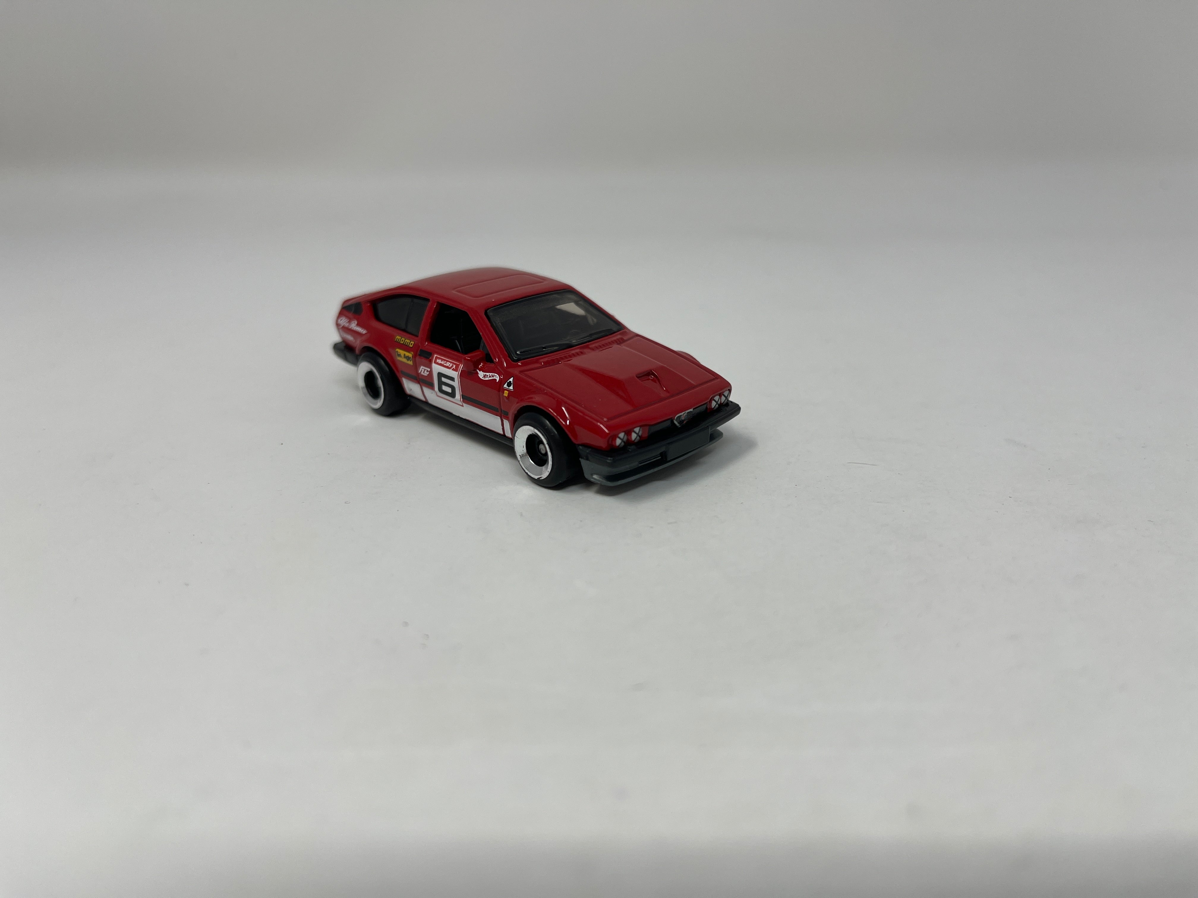 Alfa Romeo GTV6 3.0 * RED * Hot Wheels 1:64 scale Loose Diecast model、mySite、hgirdovlk