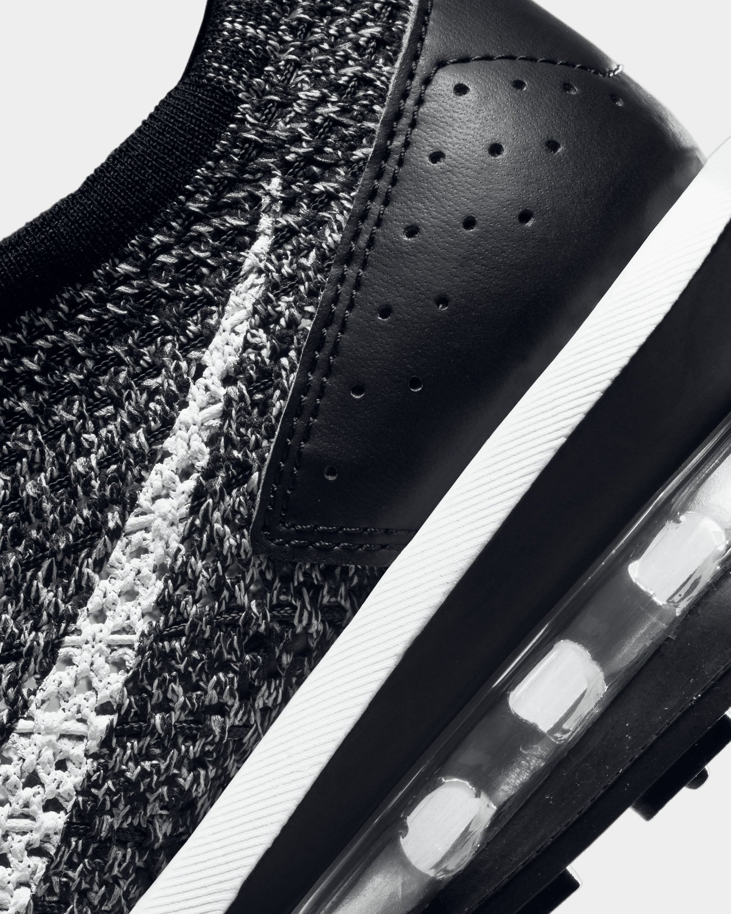 Nike Women's Air Max FlyKnit Racer Shoes Black/White、mySite、zt4zffjzw