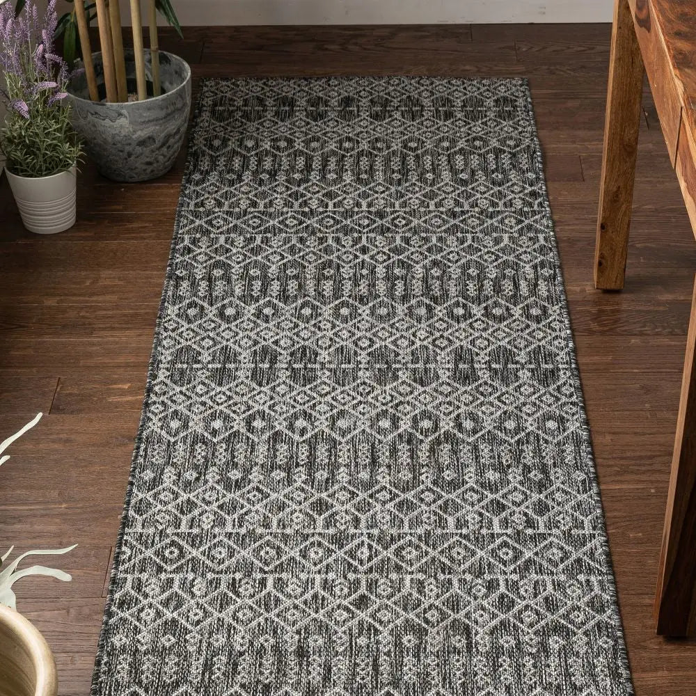 Nord Moroccan Tribal Indoor Outdoor Grey Flatweave Rug、mySite、gigharbornorthrealestate