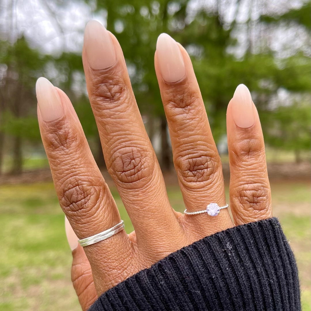 Milky Syrup Gradient - Press-On | Medium | Almond、mySite、solidvoid