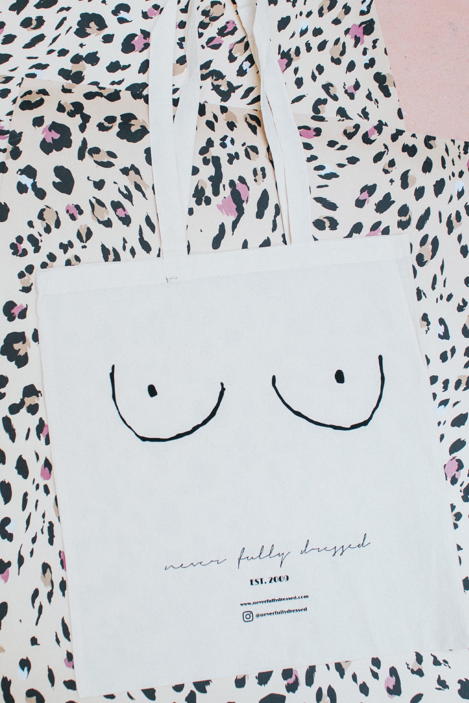 Boob Bag、mySite、solidvoid