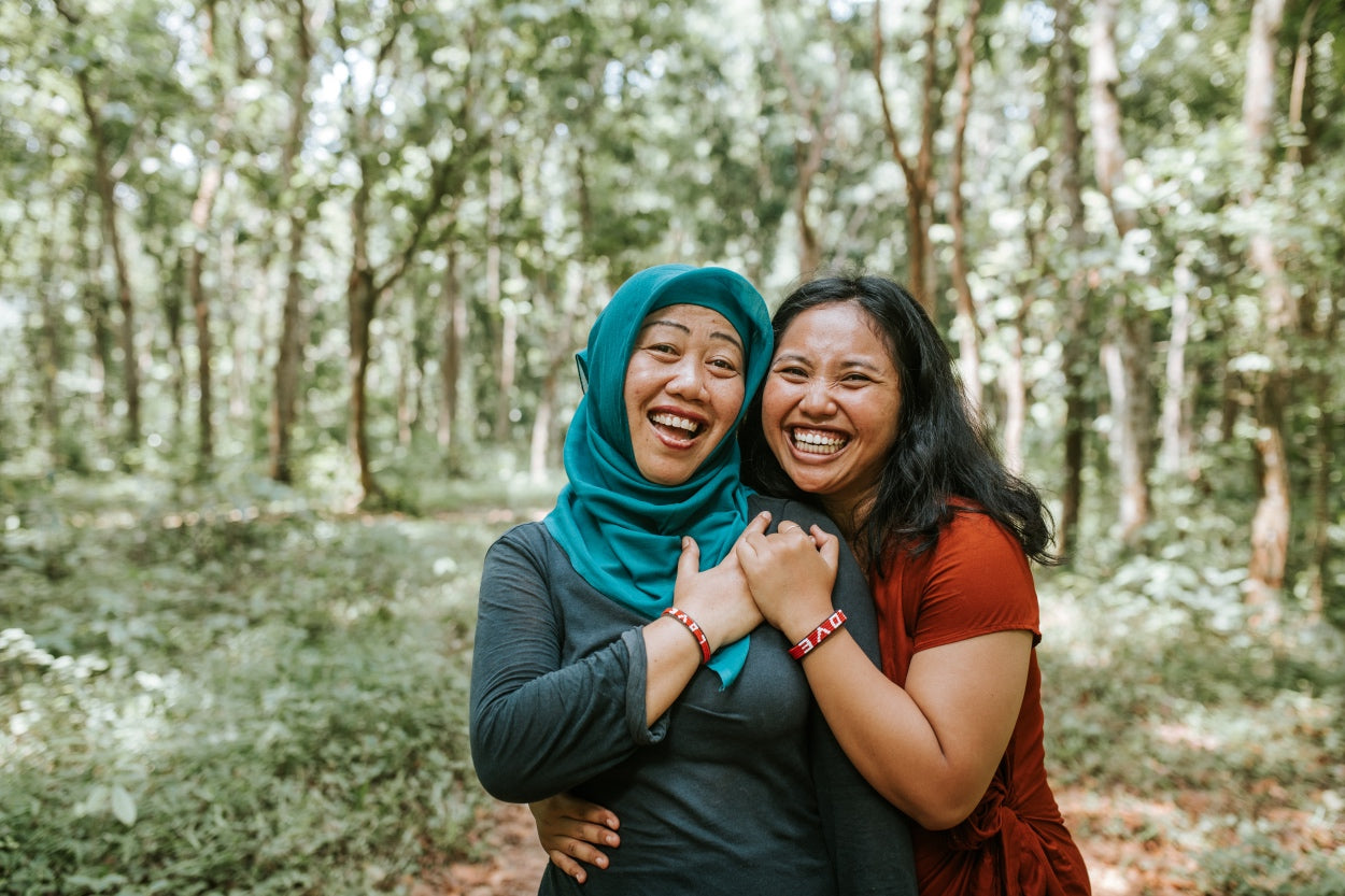 Love for Mom Vibrant Card with Bracelet、mySite、solidvoid