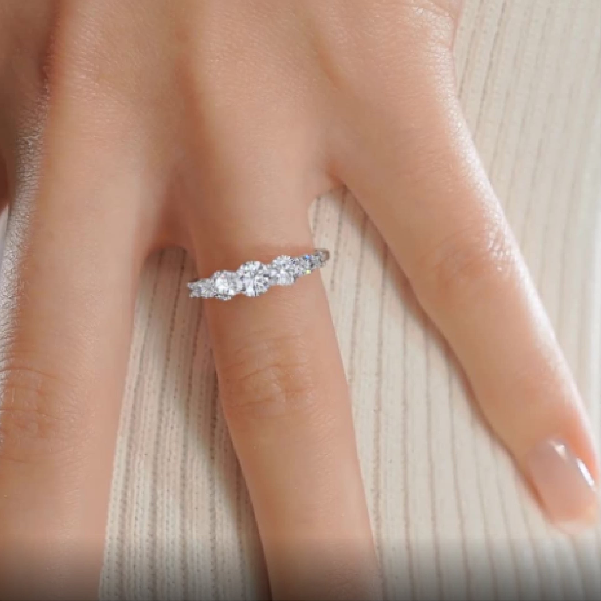 Makenzi Diamond Engagement Ring -18K White Gold、mySite、hinf8tx79