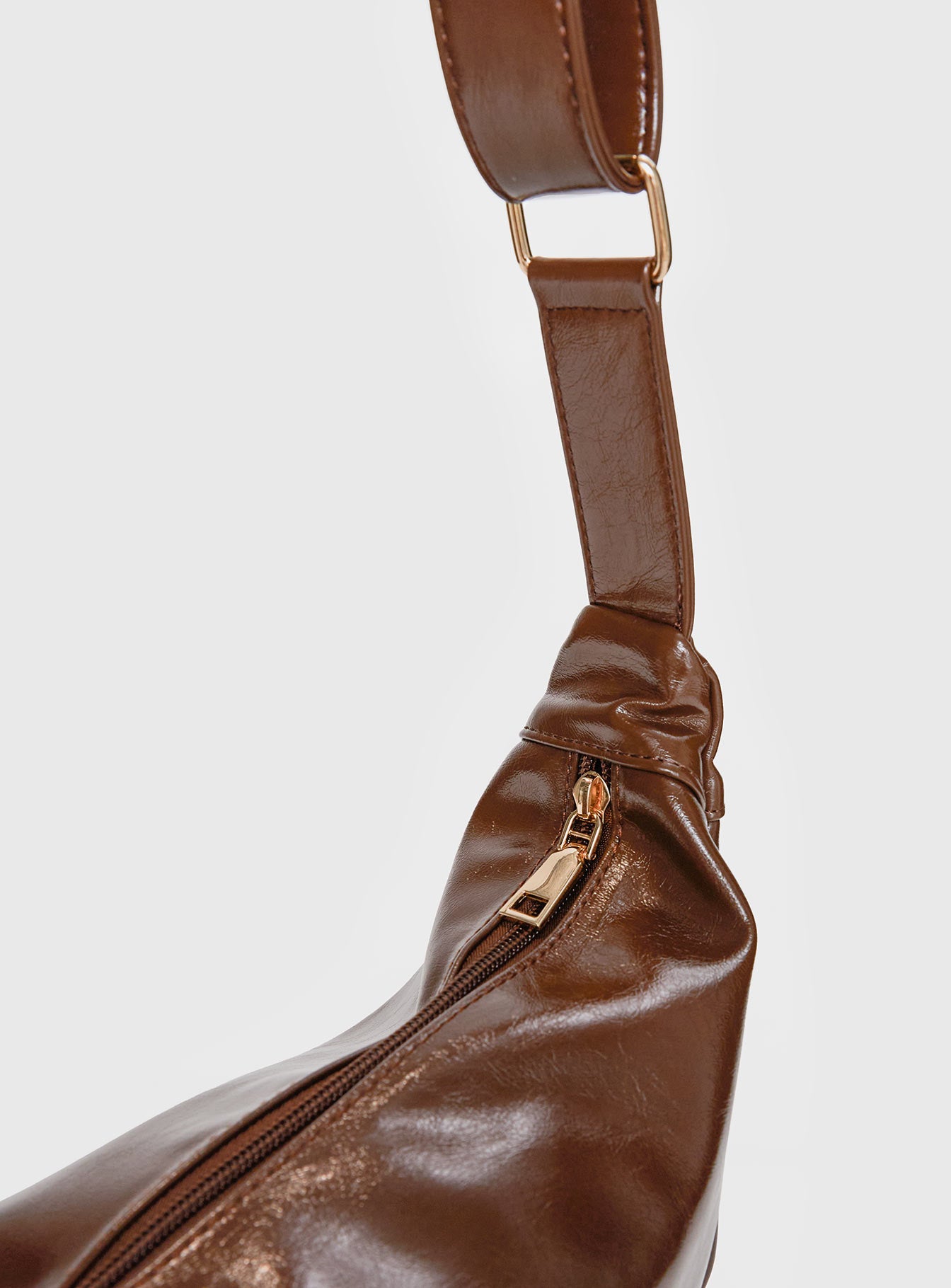 Ransom Shoulder Bag Brown、mySite、solidvoid