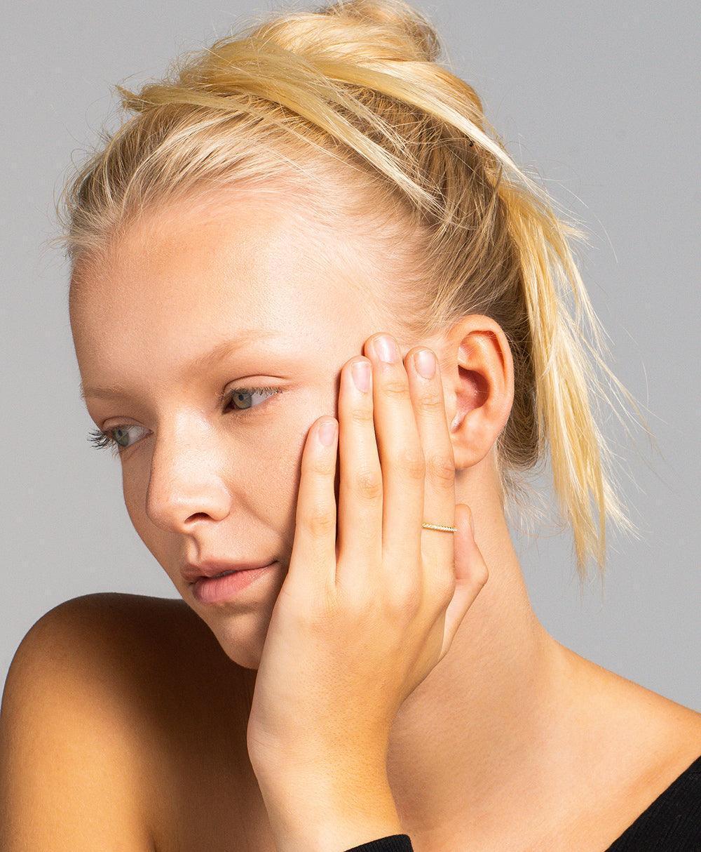 Mila Ring White 18ct Gold Plated、mySite、botmansion