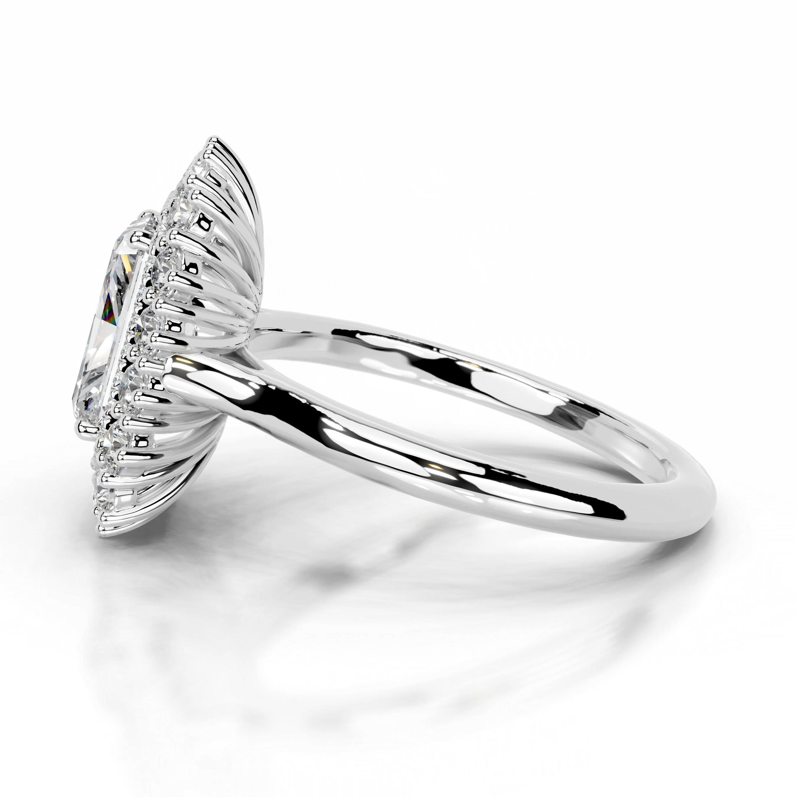 Adriana Diamond Engagement Ring - Platinum、mySite、hinf8tx79
