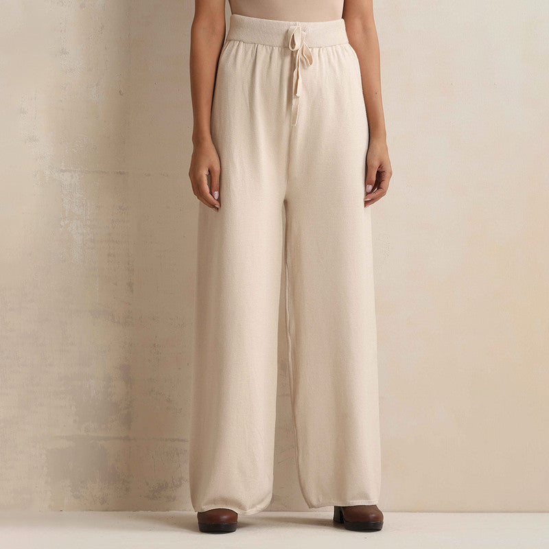 Woolen Solid Flared Pant For Women | Off White、mySite、camillekostekn