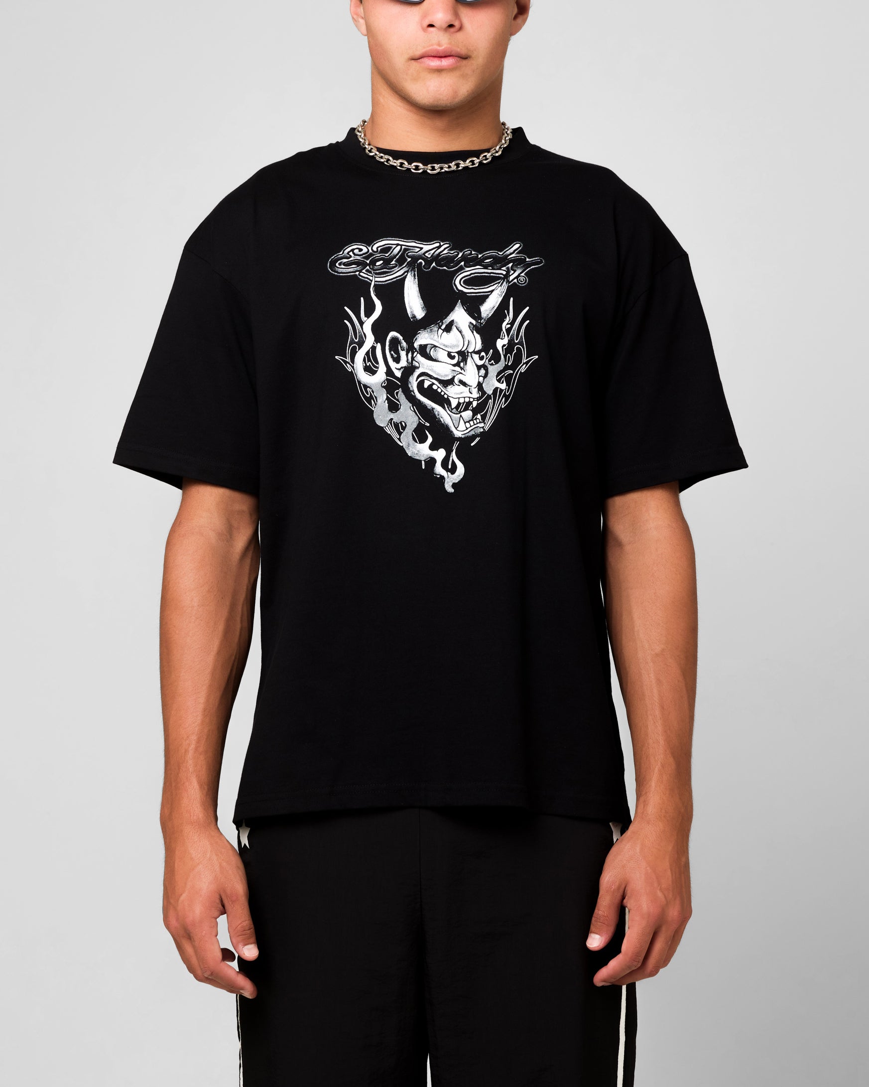 {product_title} - {shop_name}