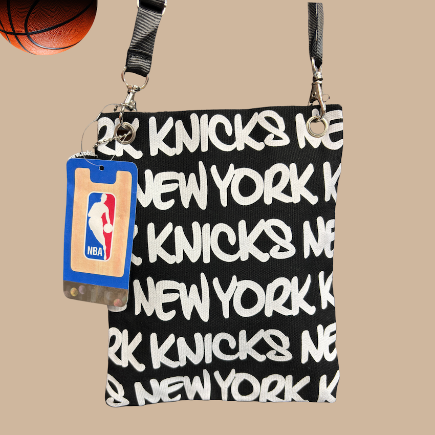 LIMITED STOCK NEW YORK Knicks Sling Bag (SAVE 70% OFF MSRP)、mySite、vikingsvslions
