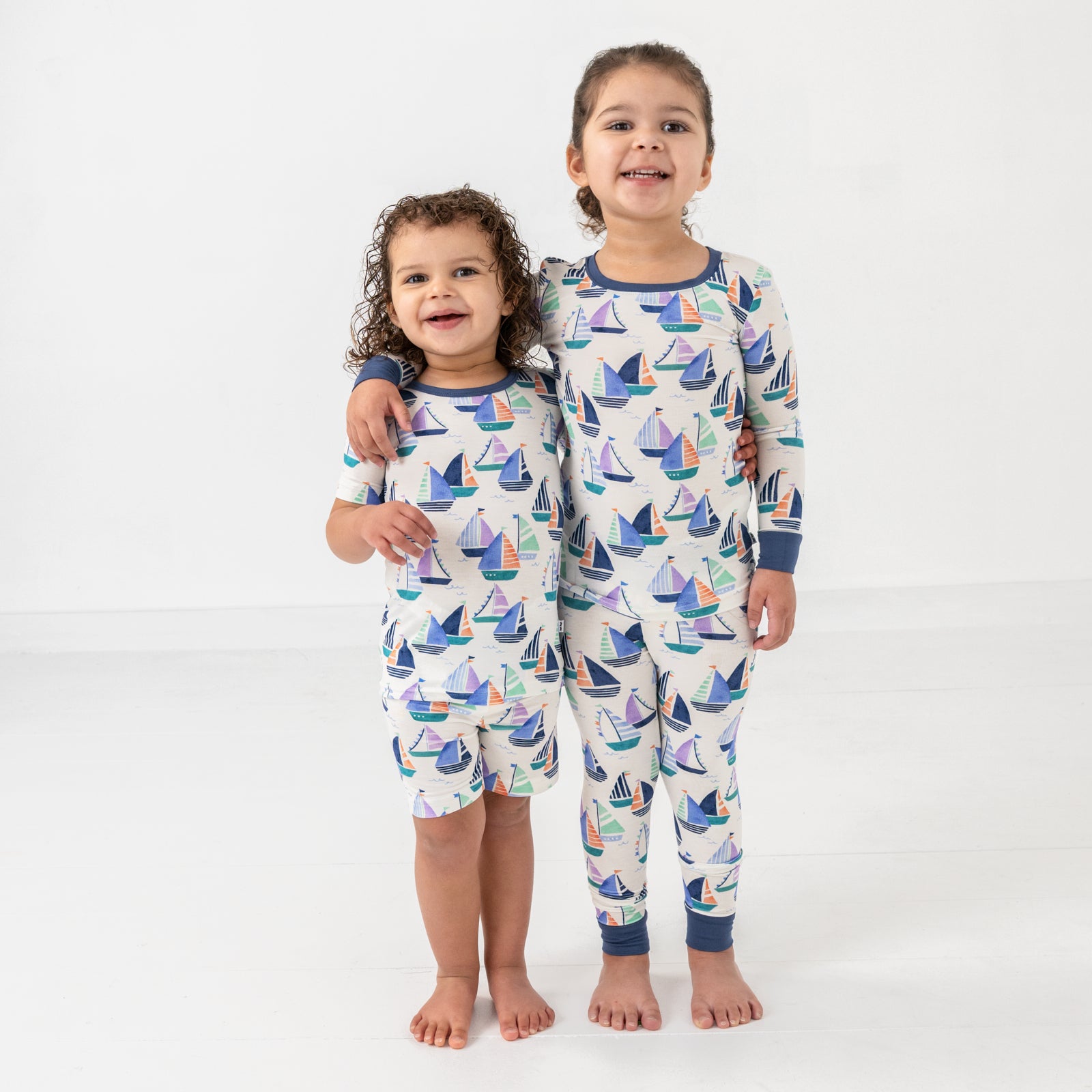 Seas The Day Two-Piece Short Sleeve & Shorts Pajama Set、mySite、g9winljtr