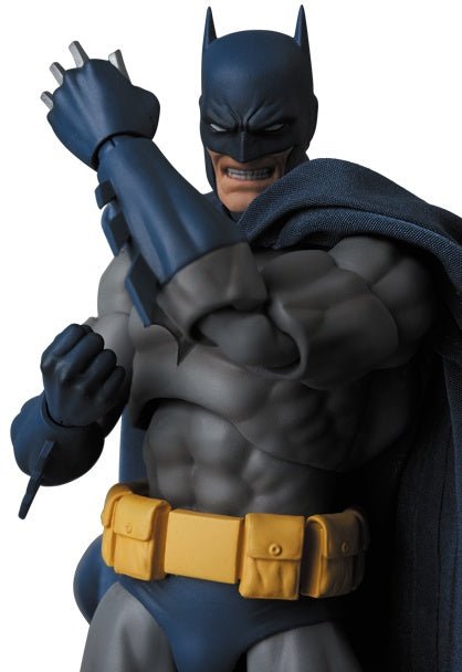 Batman: Hush MAFEX #105 Batman (Blue Version)、mySite、hgirdovlk