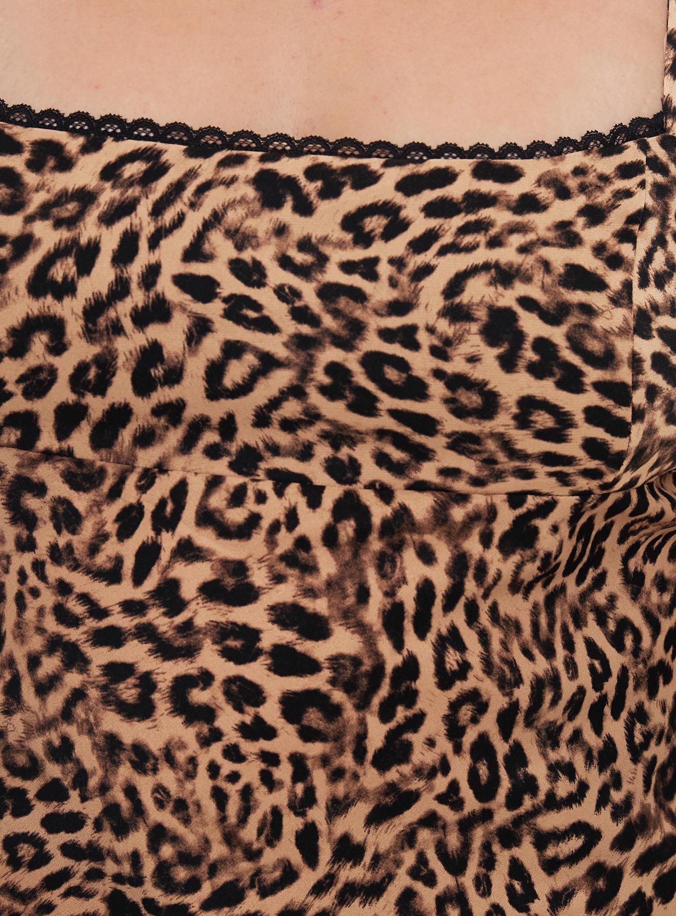 Jaquelyn Top Leopard Curve、mySite、solidvoid