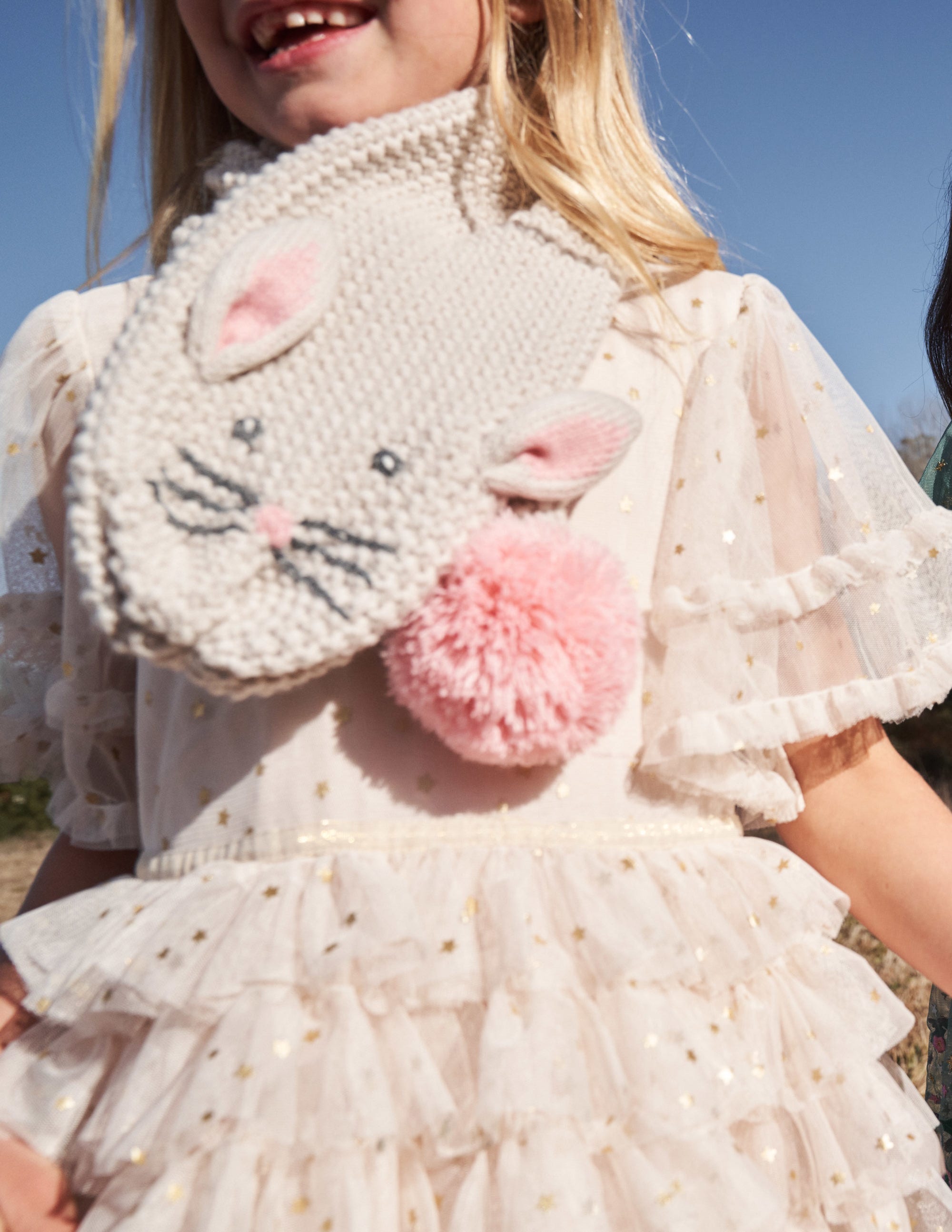  Novelty Scarf-Ivory Bunny、mySite、ashleygrahame