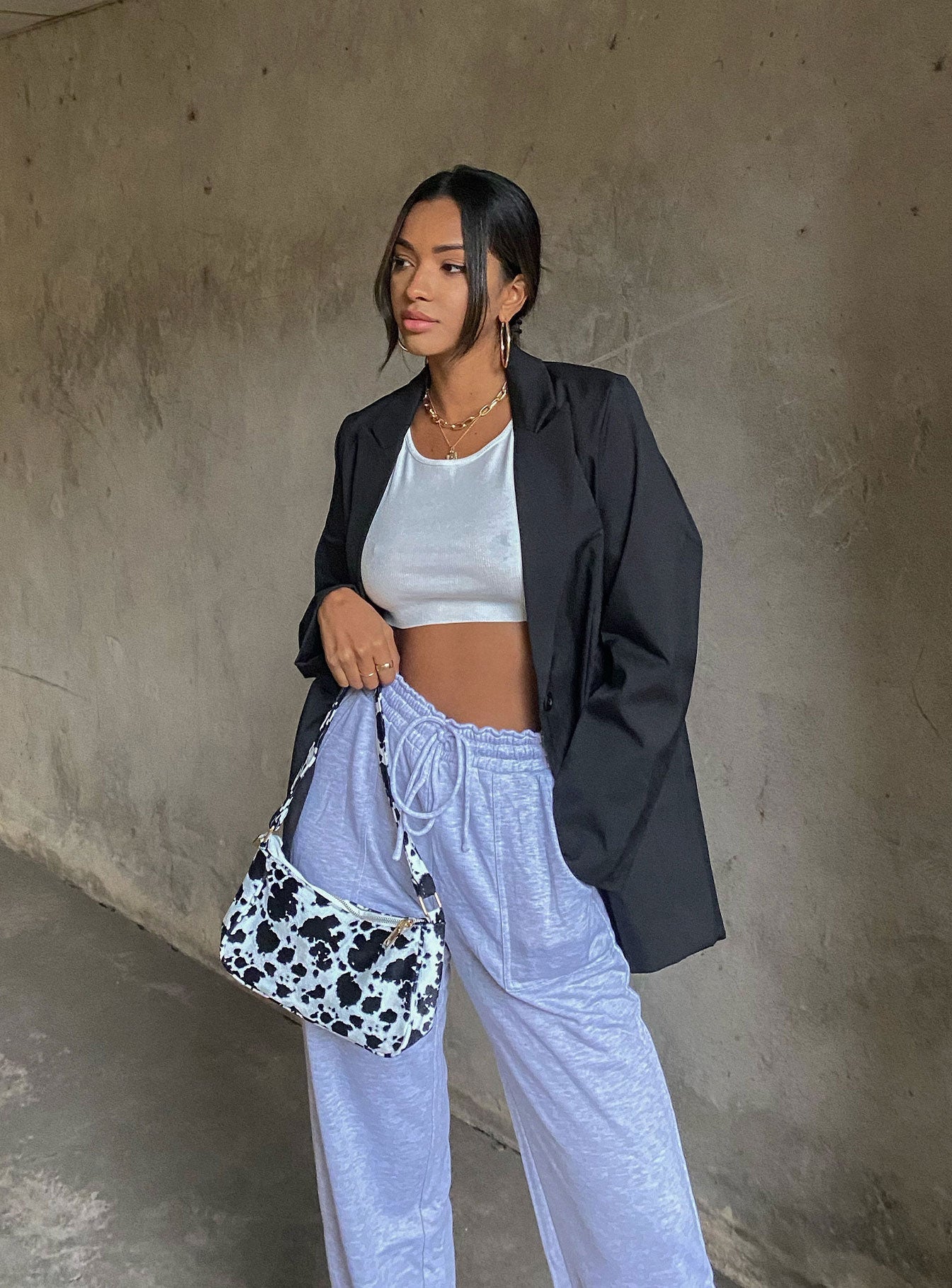 Nessie Blazer Black、mySite、solidvoid