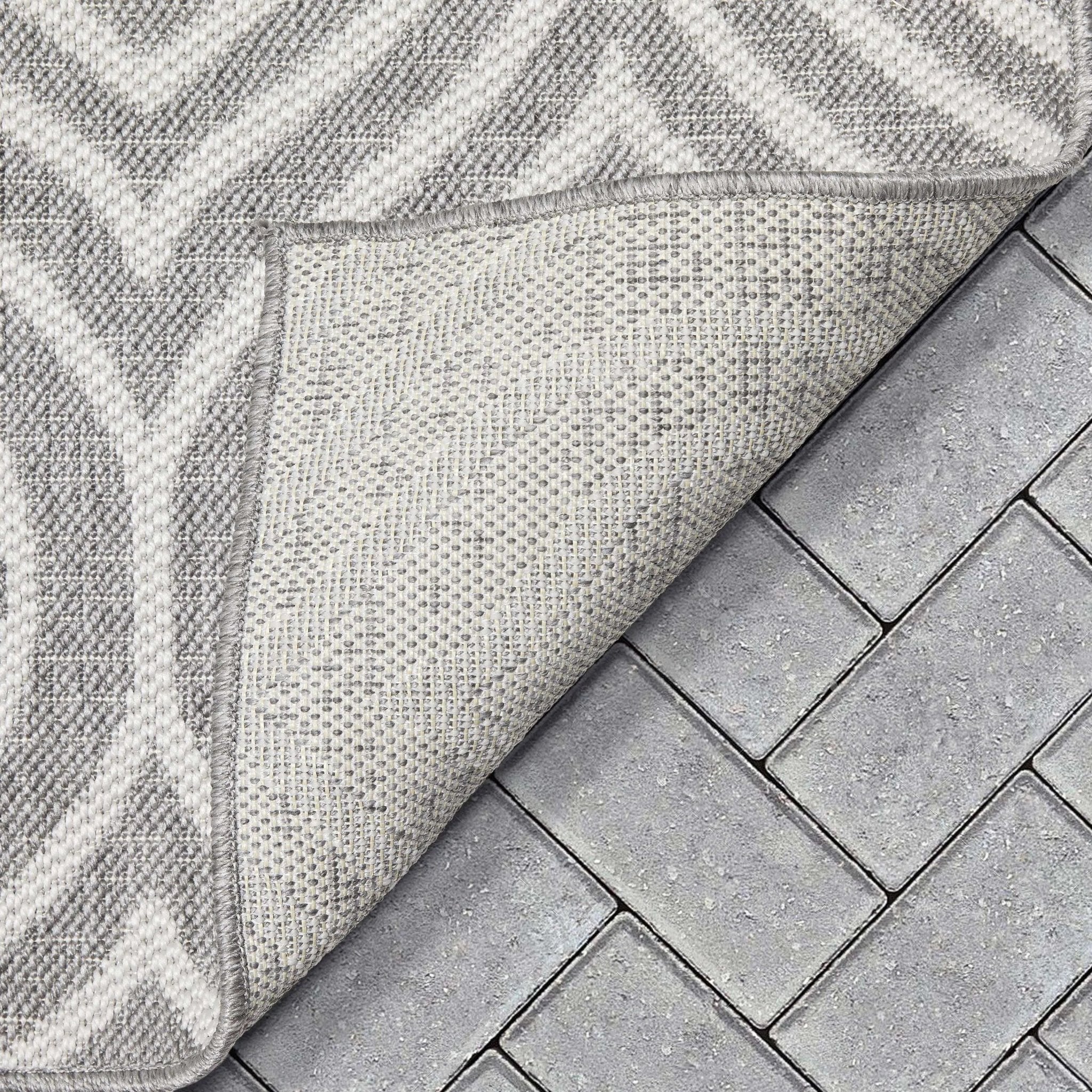 Ludo Lattice Trellis Indoor/Outdoor Grey Textured Rug、mySite、gigharbornorthrealestate