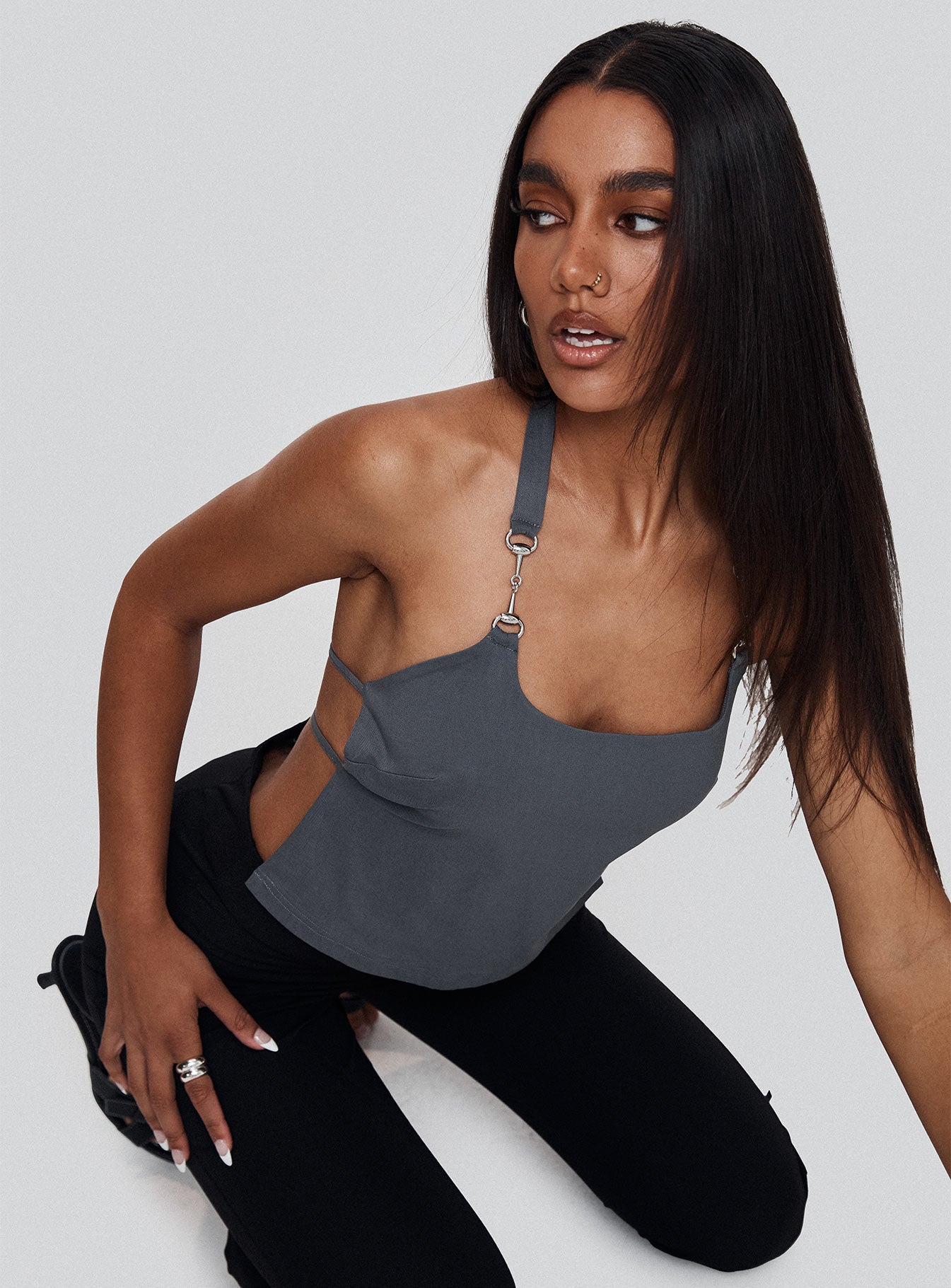 Eyes On You Backless Top Slate、mySite、solidvoid