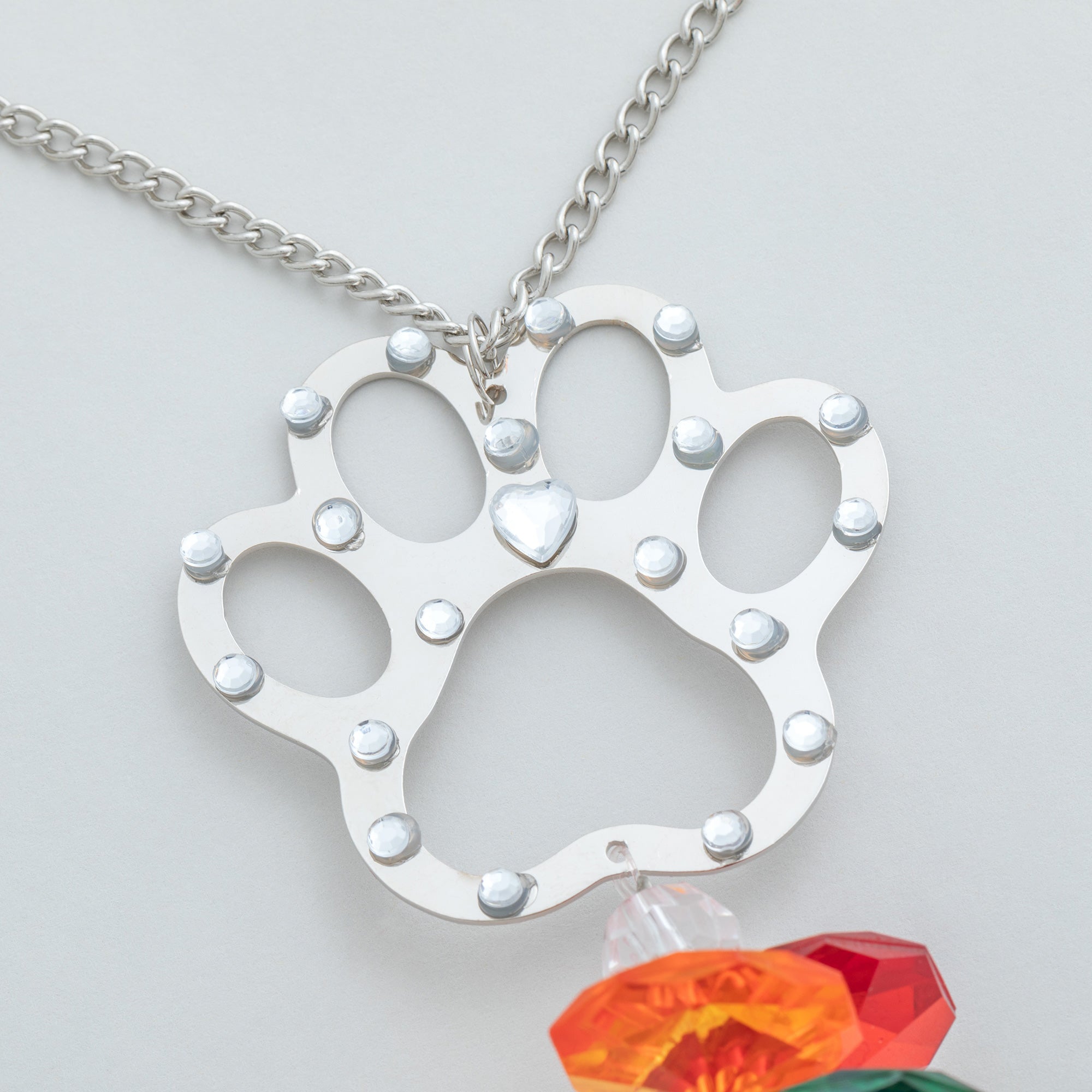 Rainbows & Paws Ornament、mySite、camillekostekn