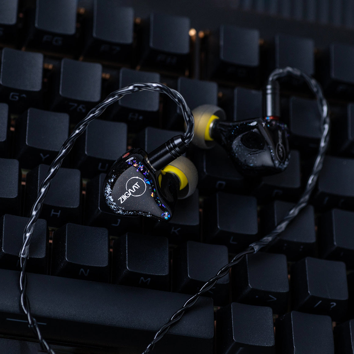  ZiiGaat x Jays Audio - ESTRELLA、mySite、merchandisen